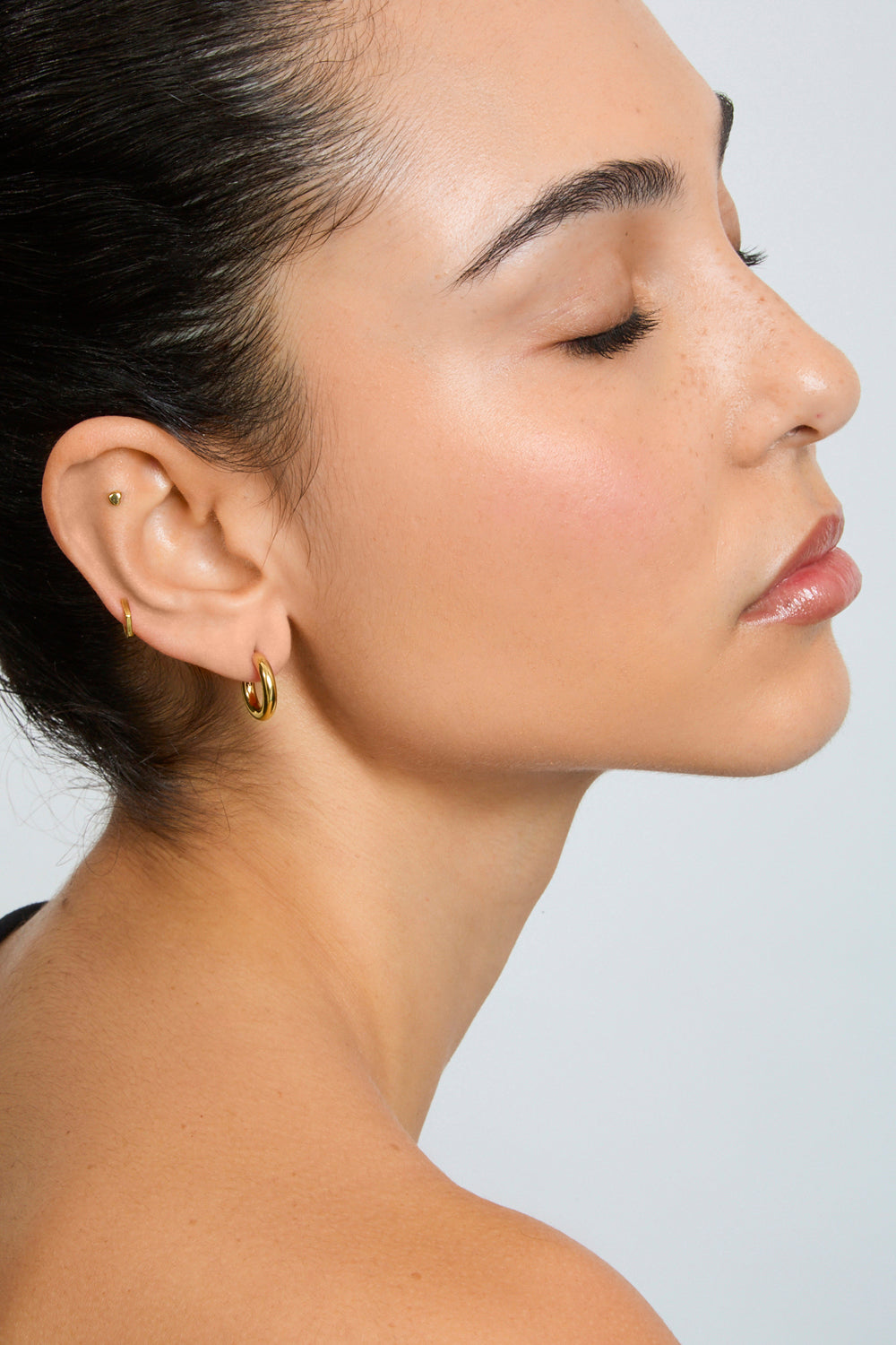 Gold 15mm thick perfect circle hoops_1