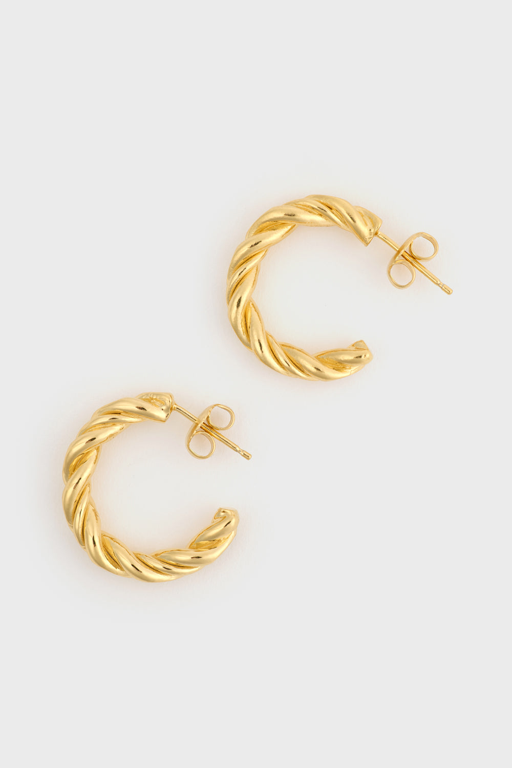 Gold 20mm twisted hoop earrings_2