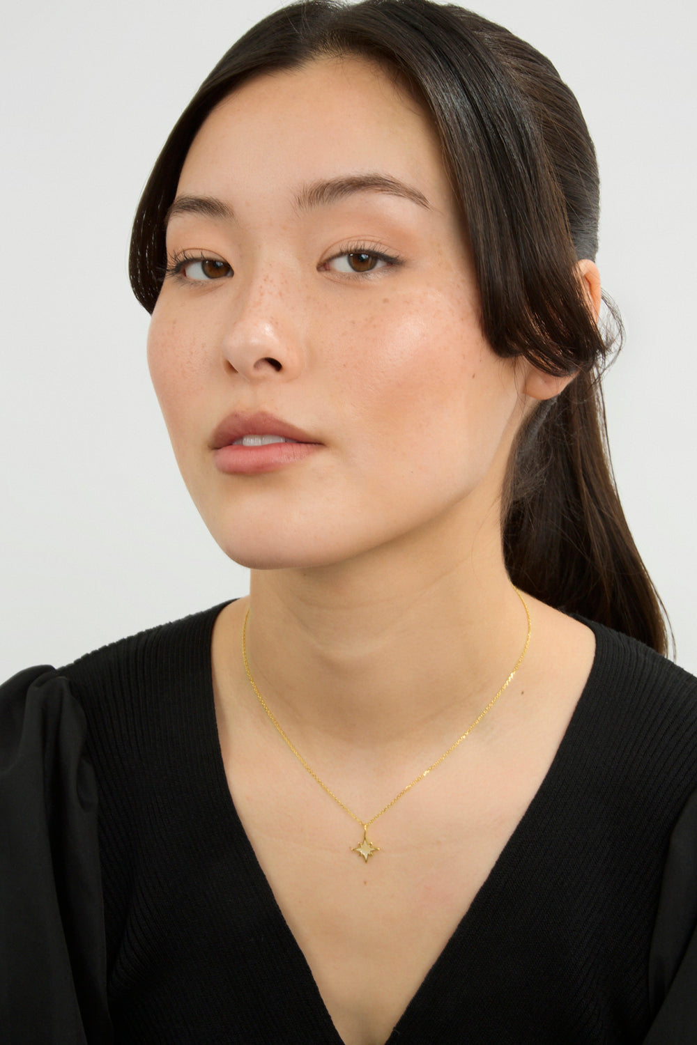 Gold opalescent star burst charm necklace_2