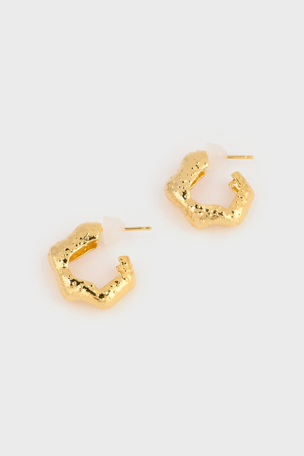 Gold squiqqle thick hoop earring_3