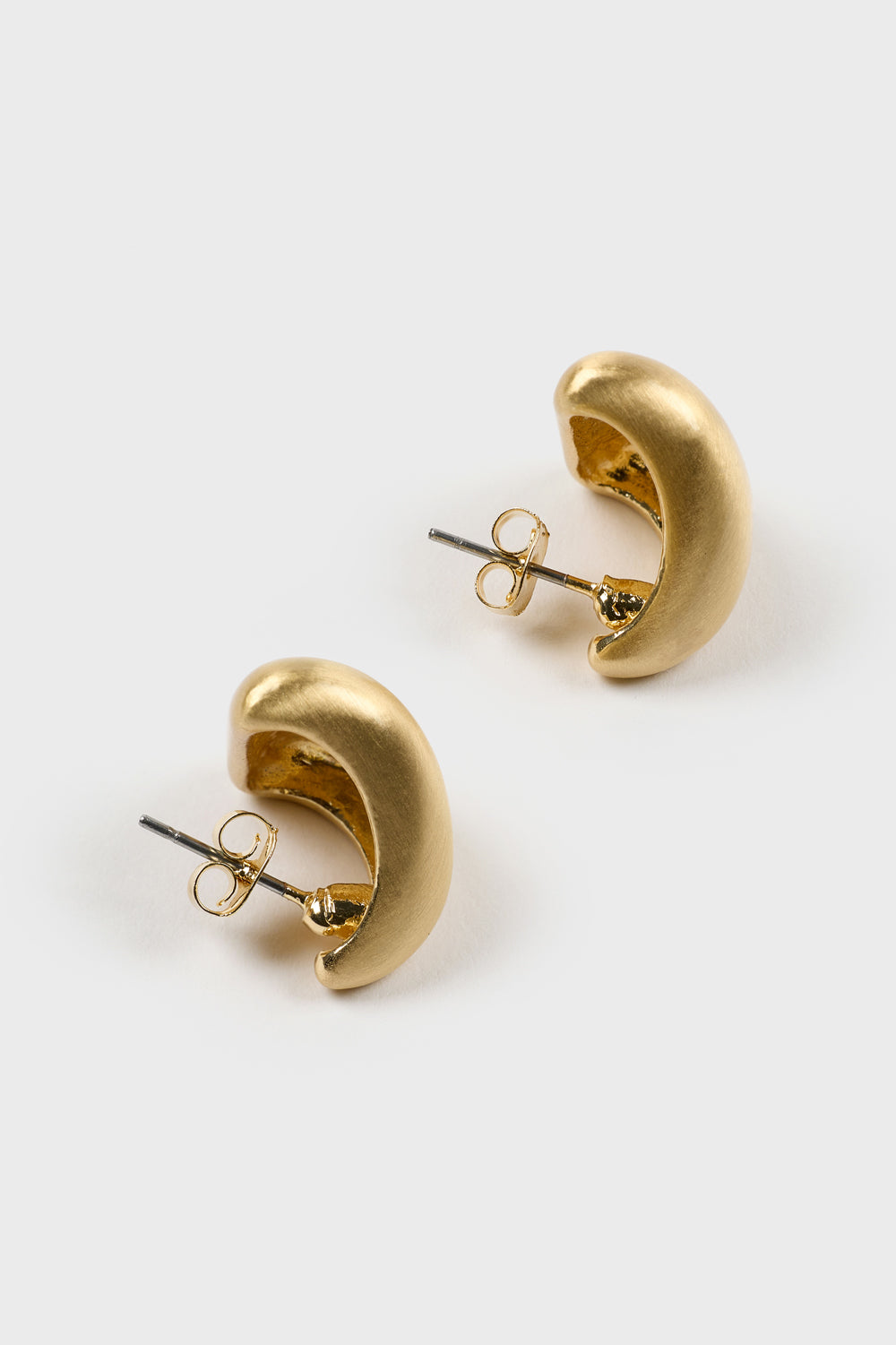 Gold triangle stud earrings_4