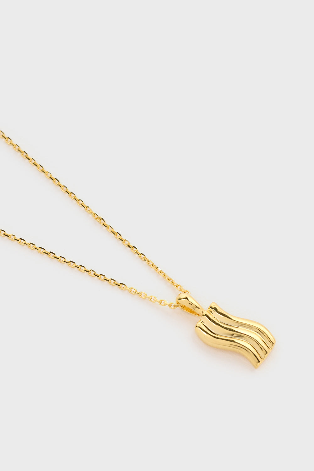 Gold triple wave necklace_3