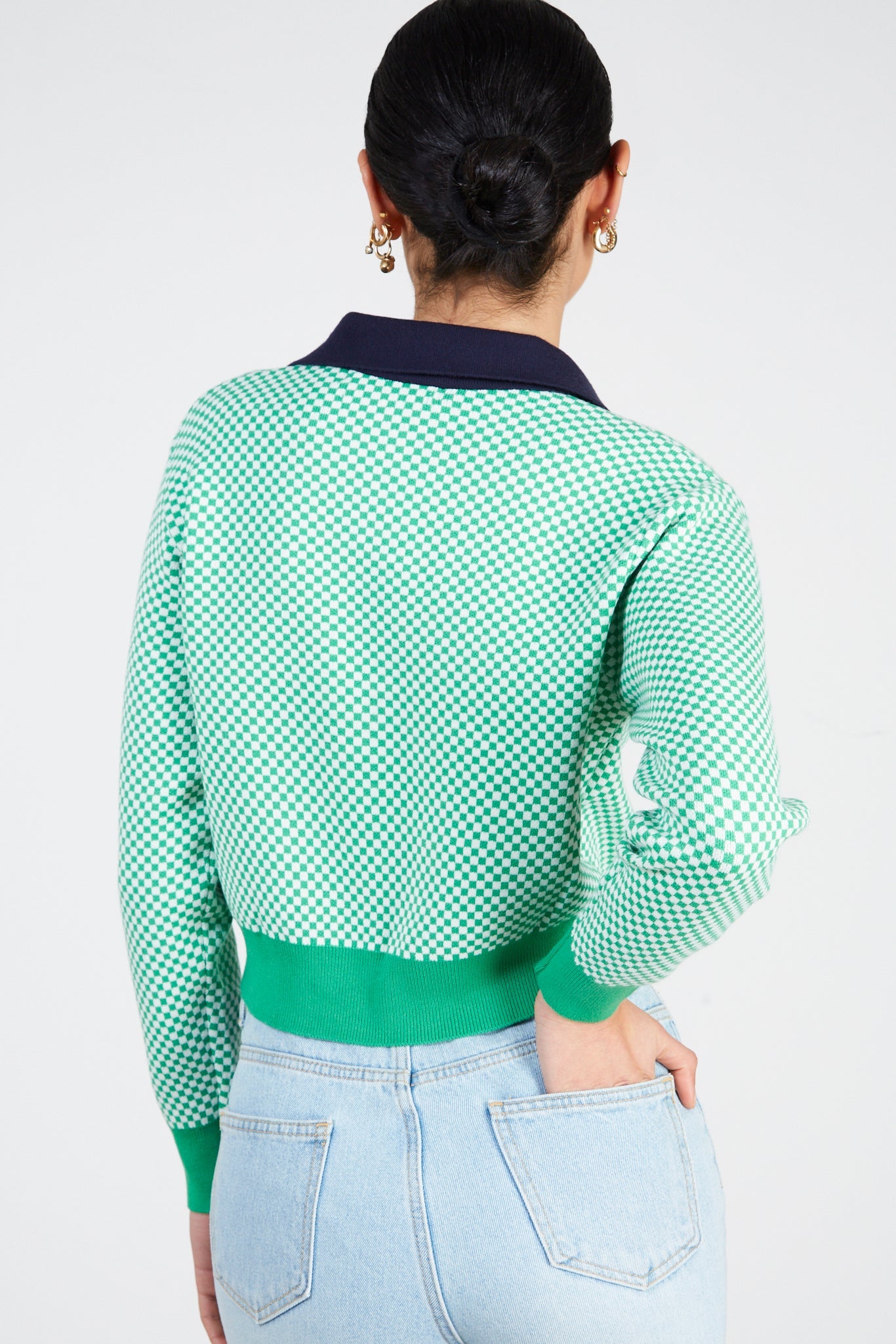 Green box check contrast collar jumper_2