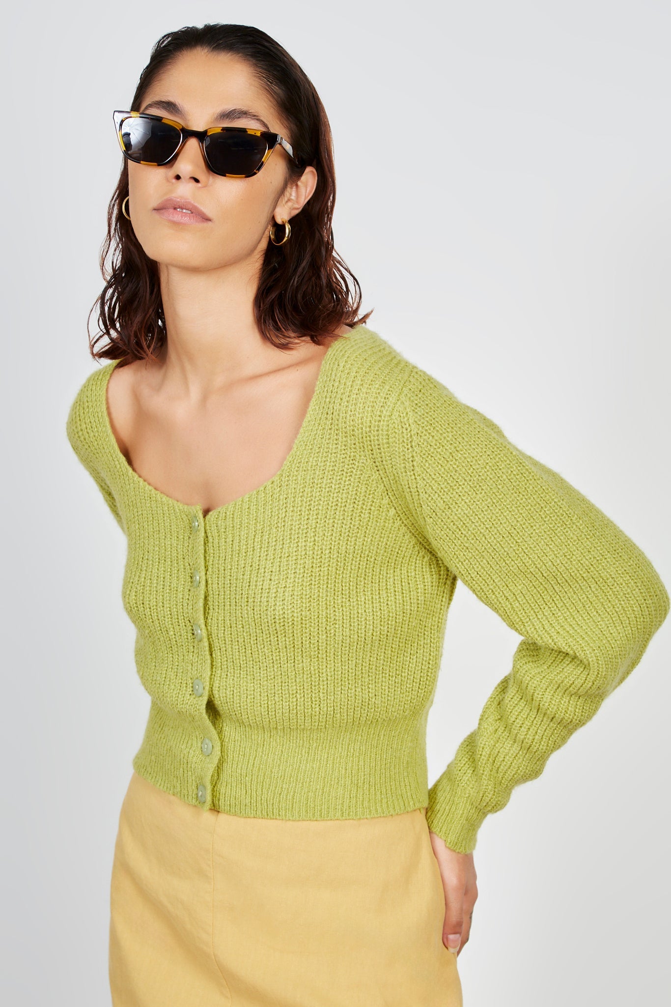 Green sweetheart neck cardigan_1