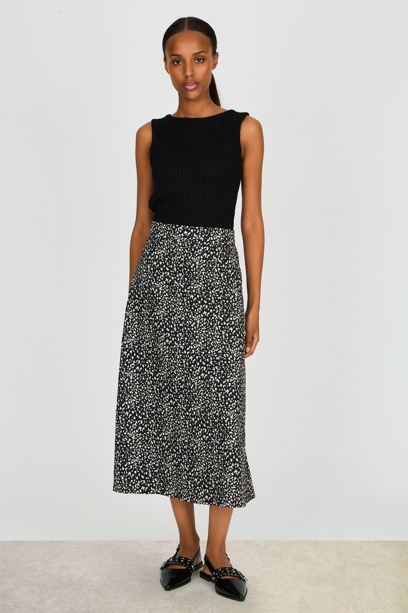 Black and white leopard print silky midi skirt_4