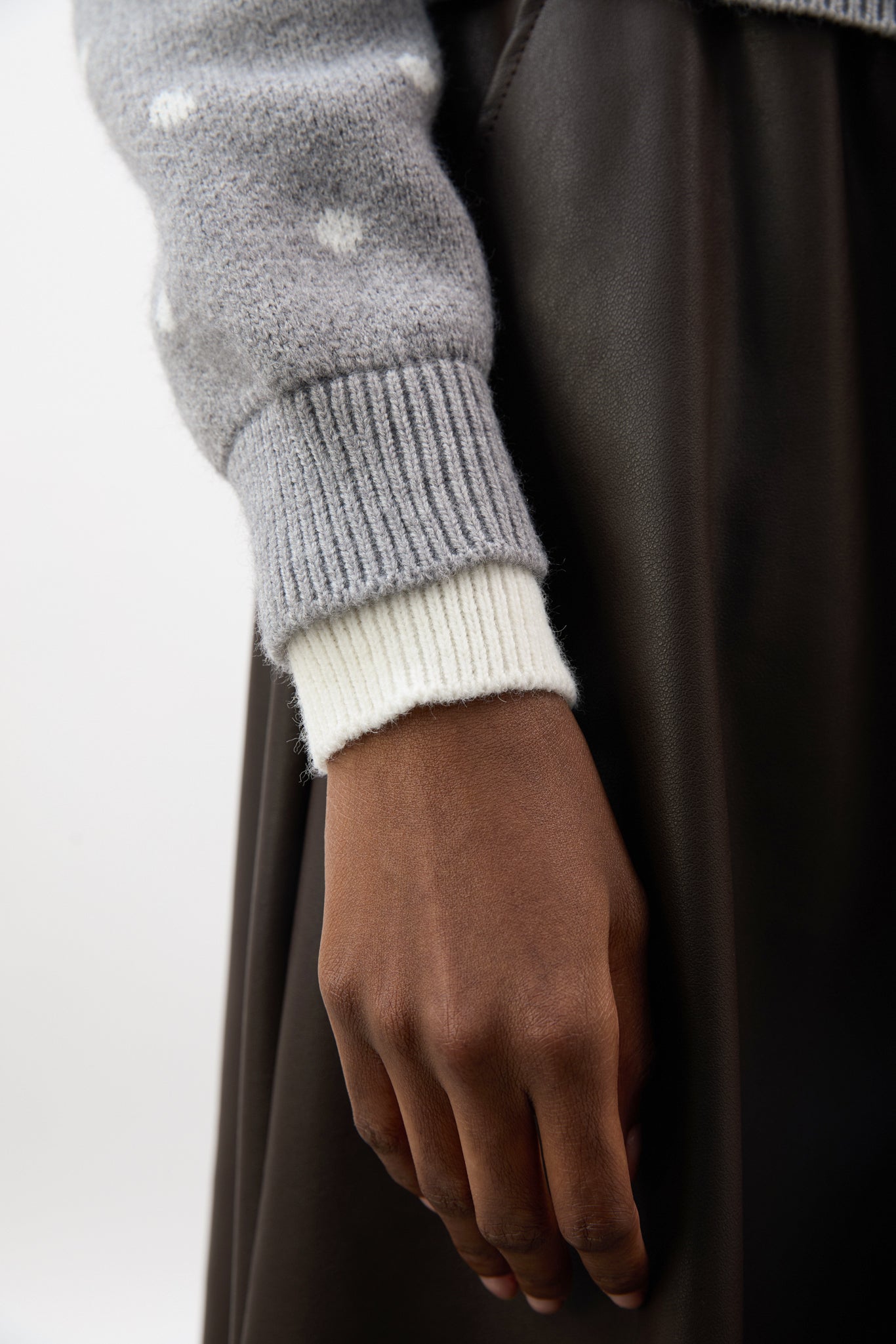 Grey and ivory polka dot round neck cardigan_4