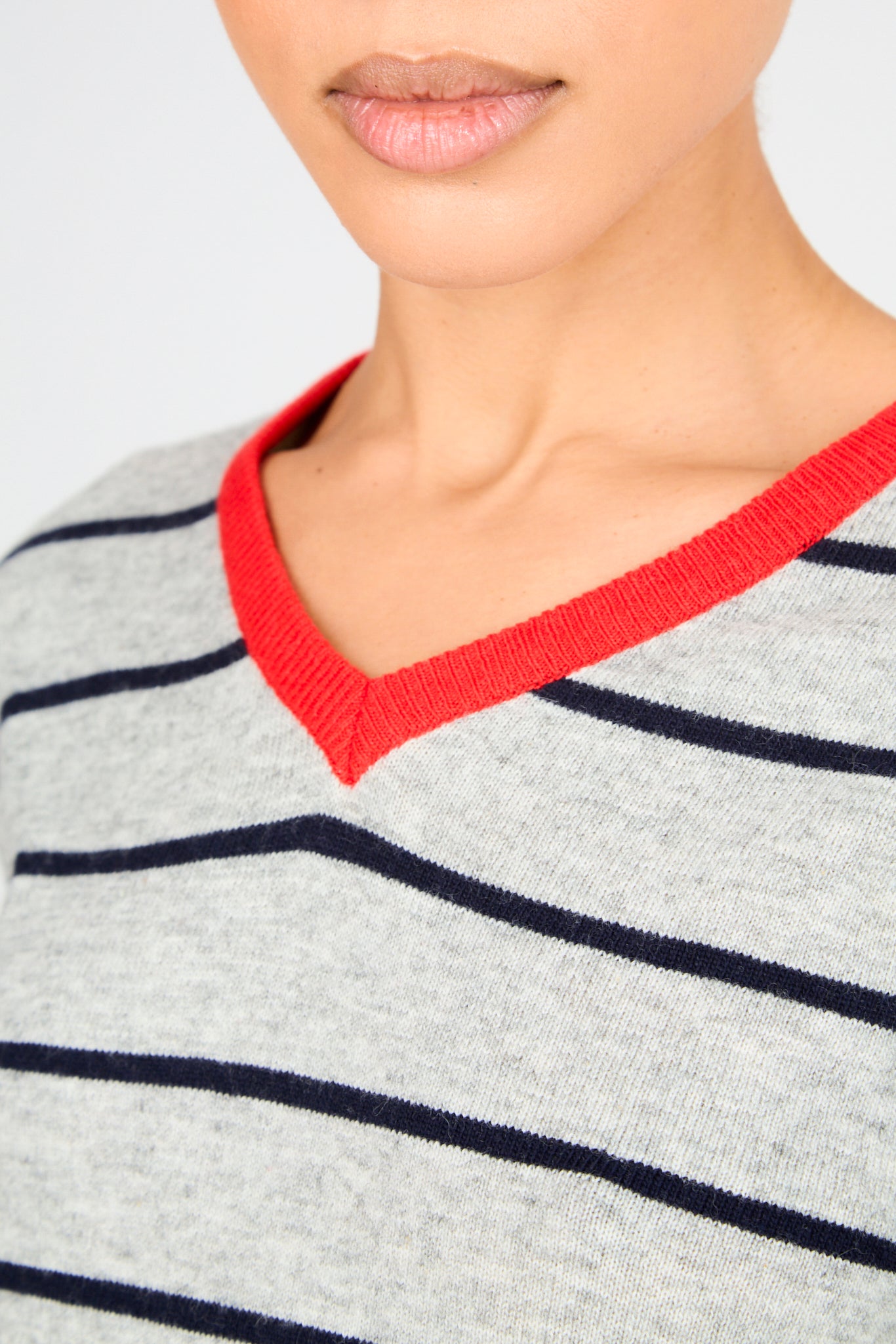Grey and navy striped wool blend red trim V neck jumper_4