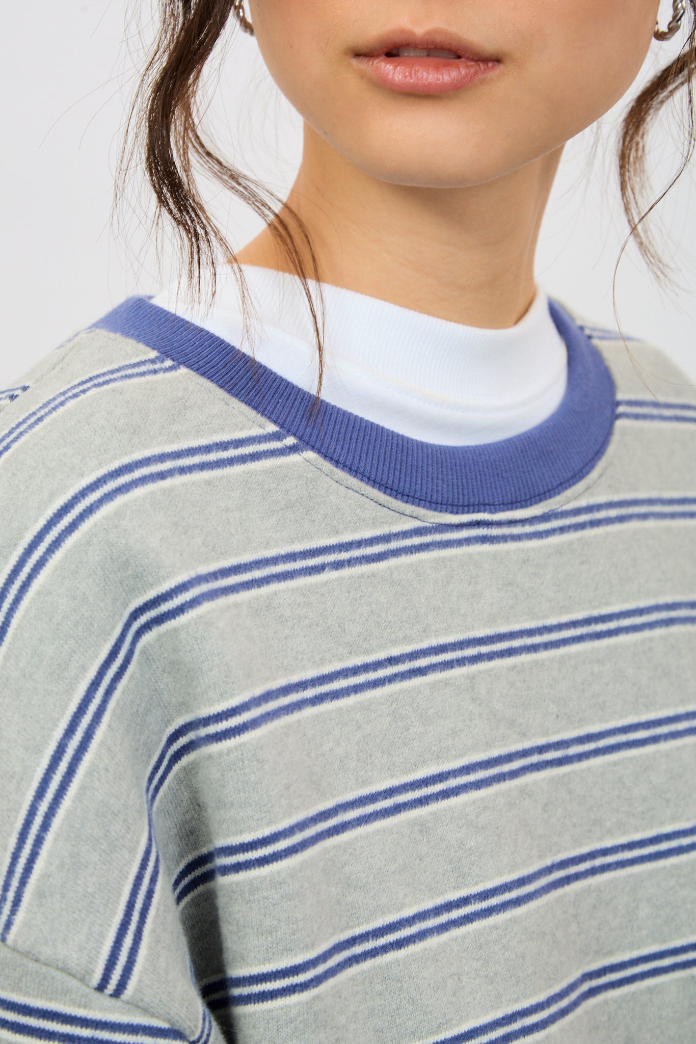 Grey and navy thin multi striped sweatshirt_3