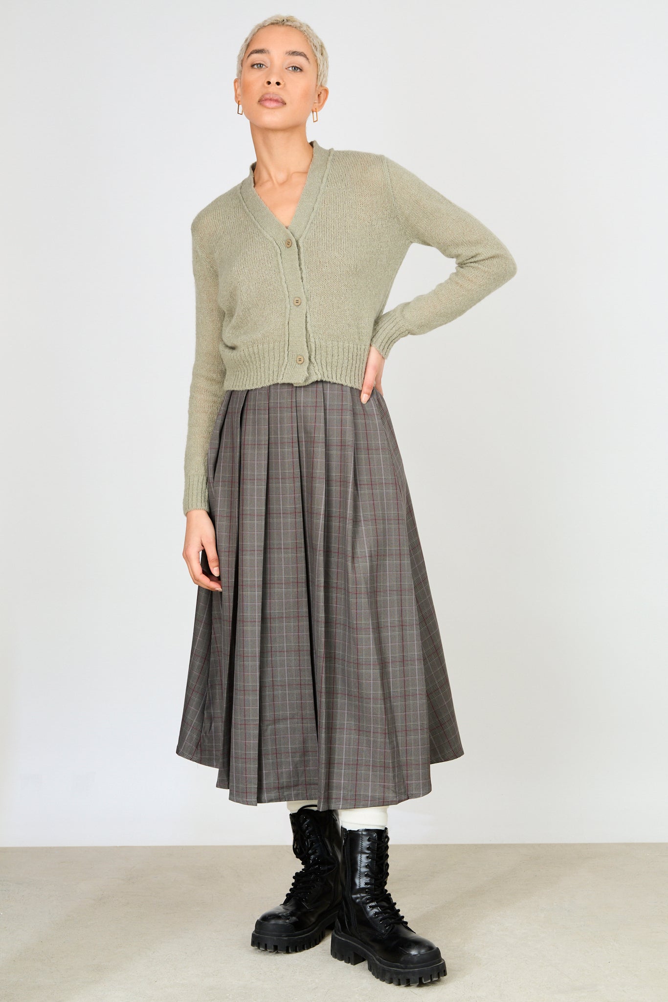 Grey and red smart check pleated skirt_4