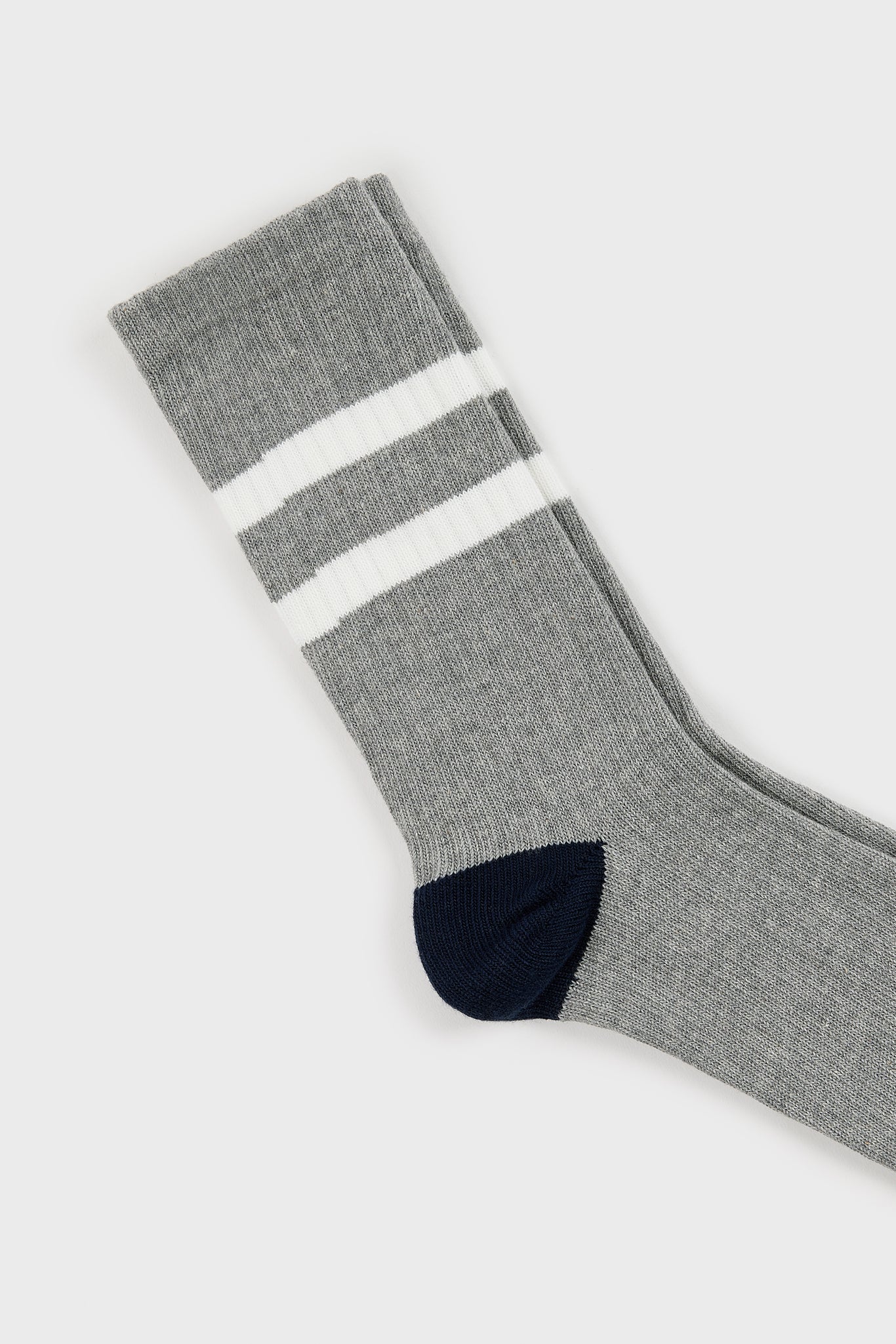 Grey and white varsity stripe blue trim socks_2