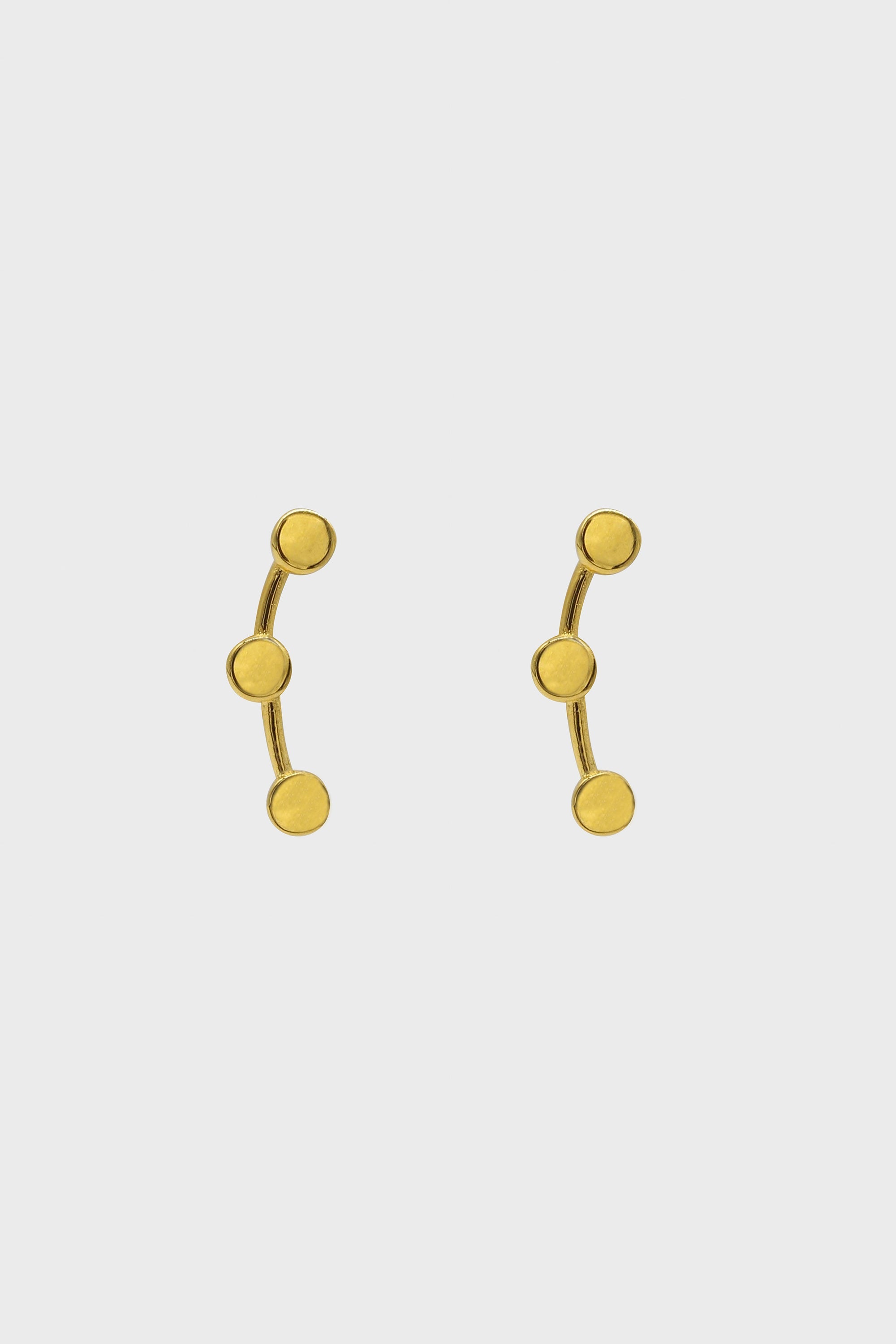 Gold connecting disk stud earrings_1