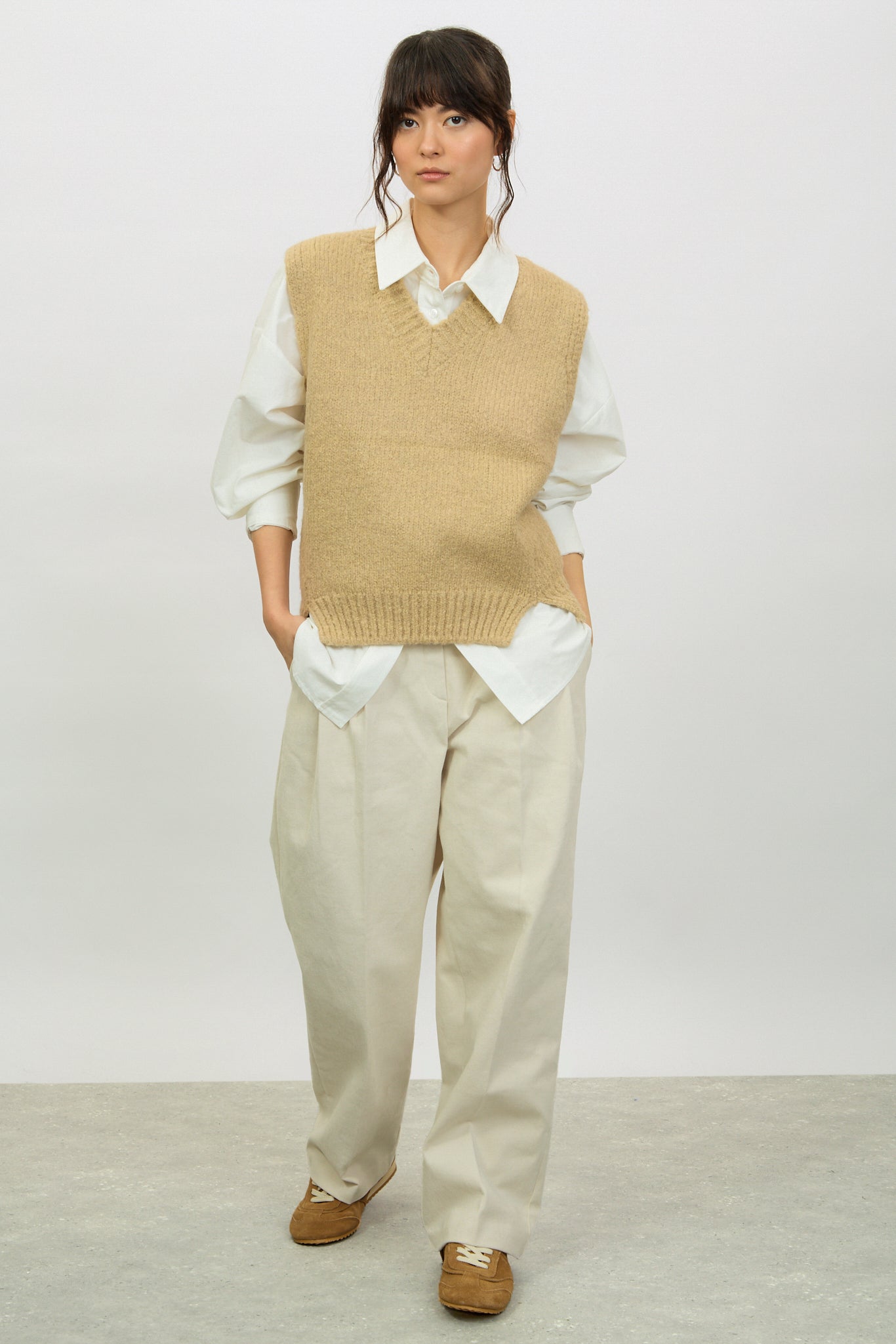 Ivory alpaca wool blend V neck sweater vest_5