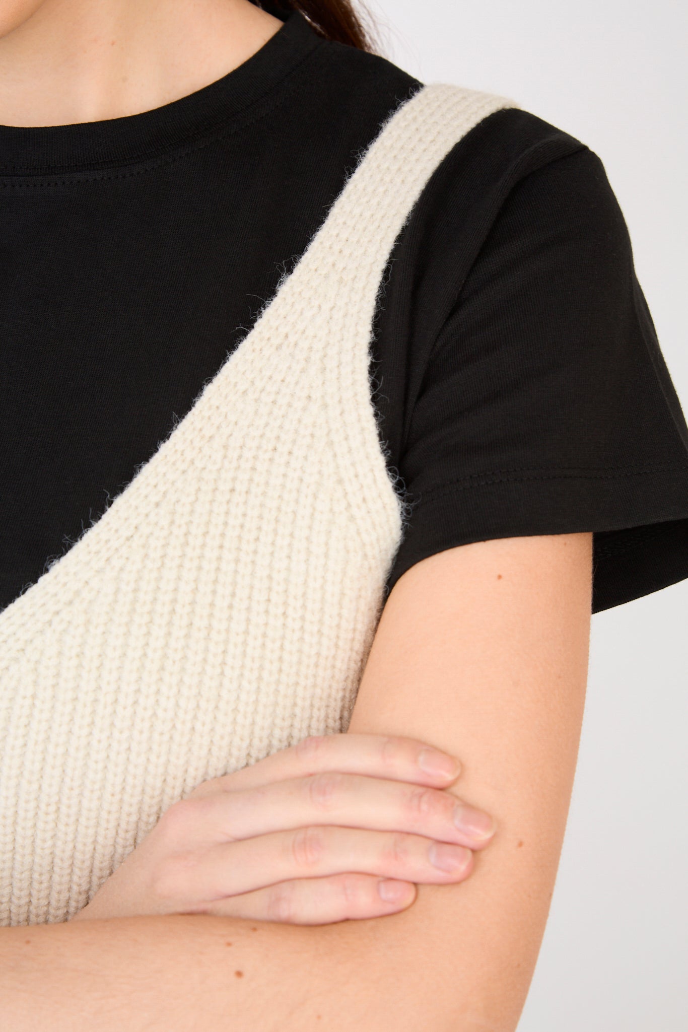 Ivory and black striped hem tie up knit tank_3