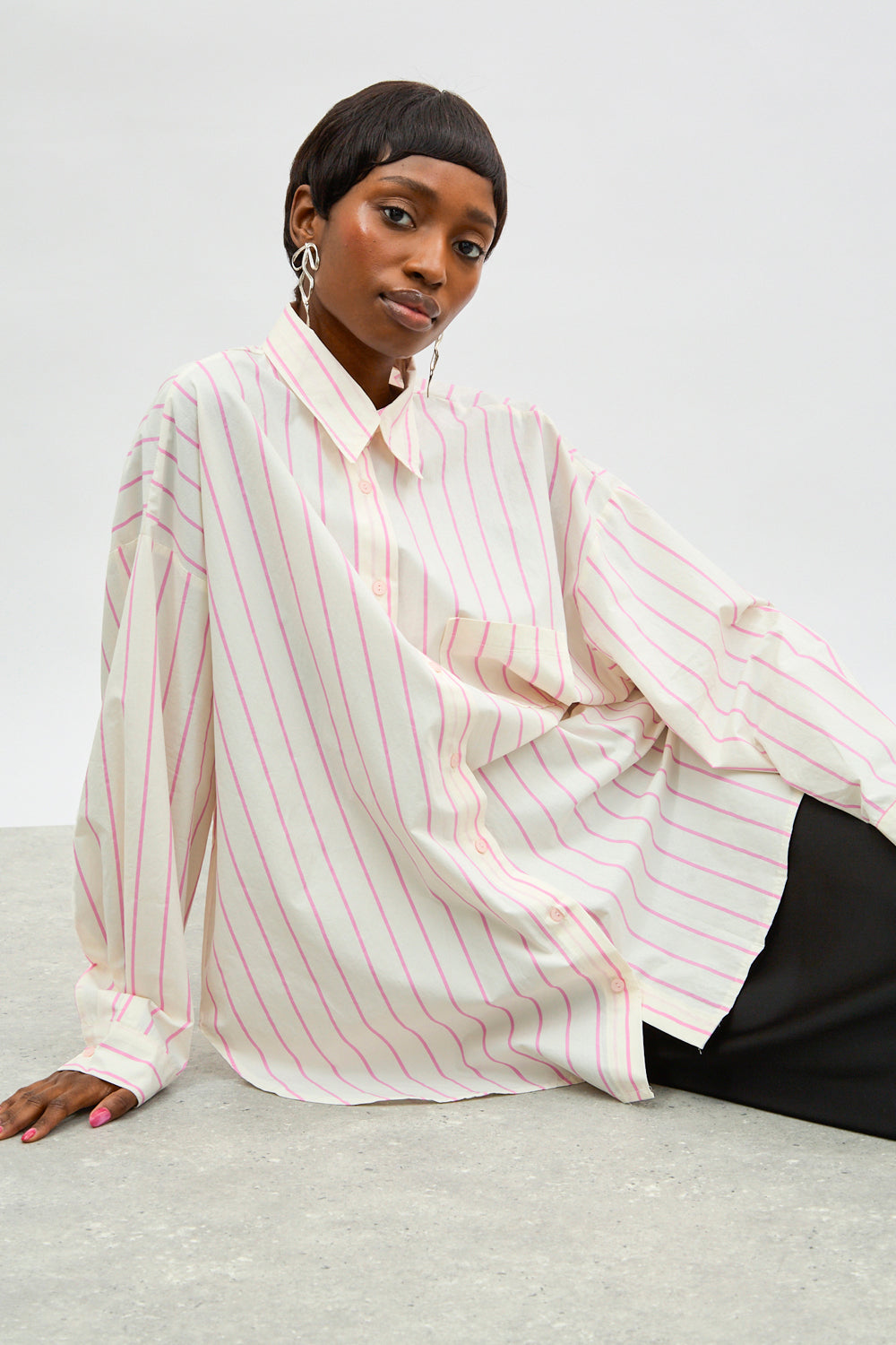 Ivory and pink striped oversized shirt_5