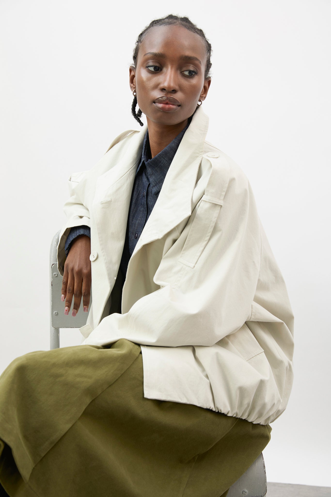 Ivory funnel neck cropped trench coat_6