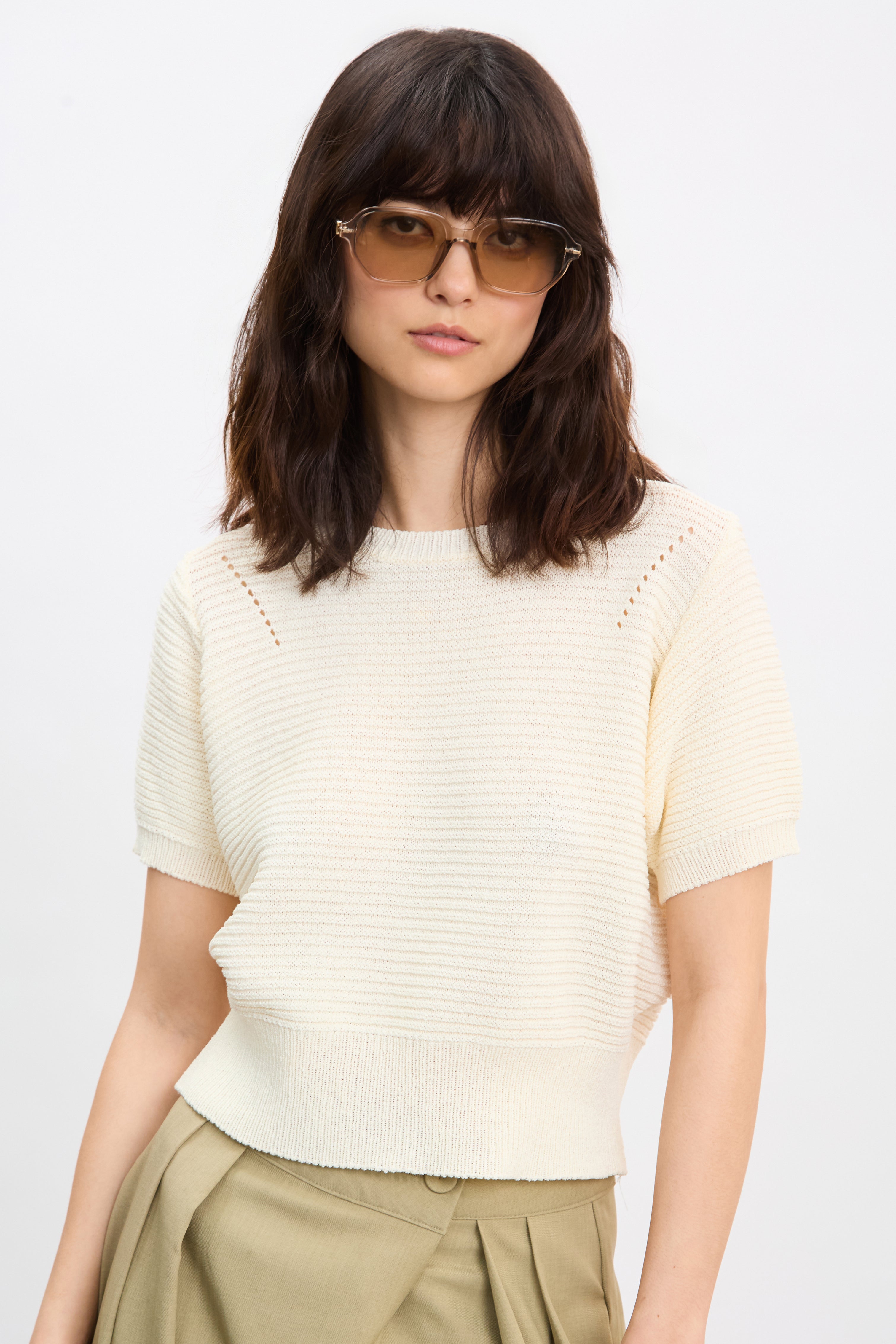 Ivory horizontal ribbed knit tee_1