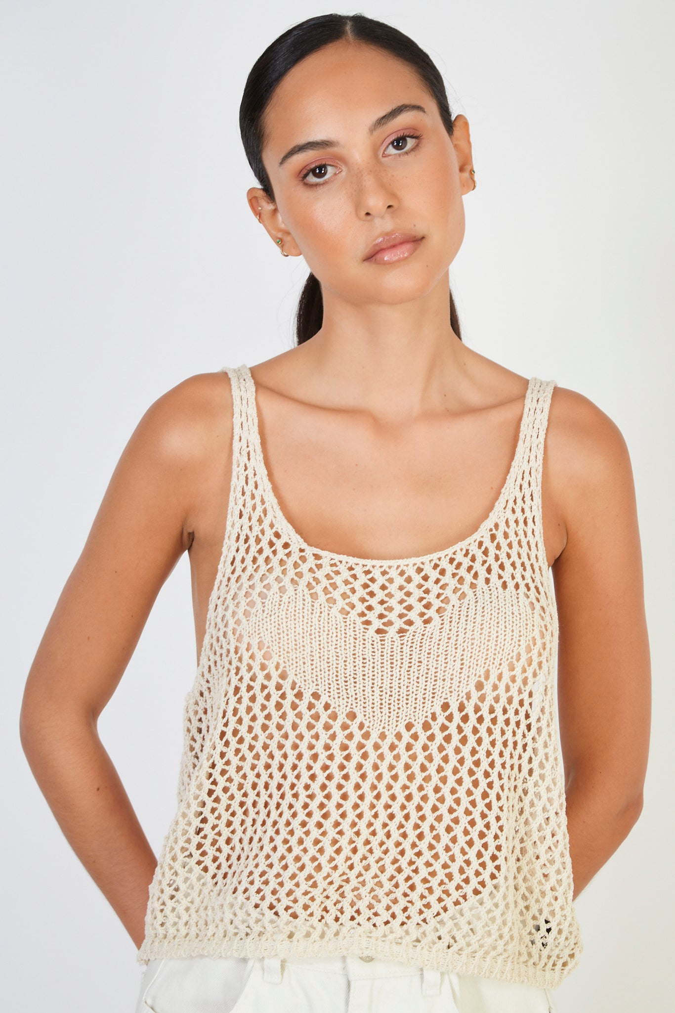 Ivory intarsia single heart knit tank_1