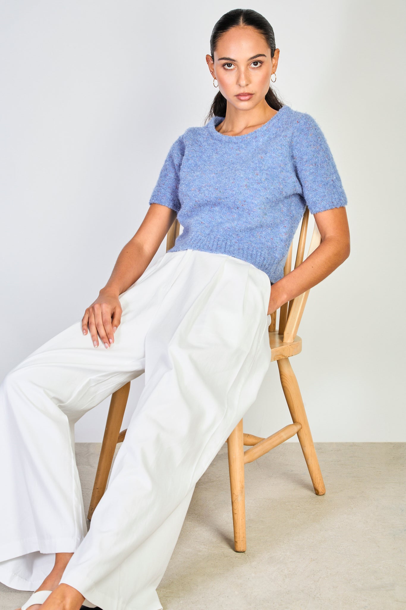 Ivory pleated wide leg trousers_5