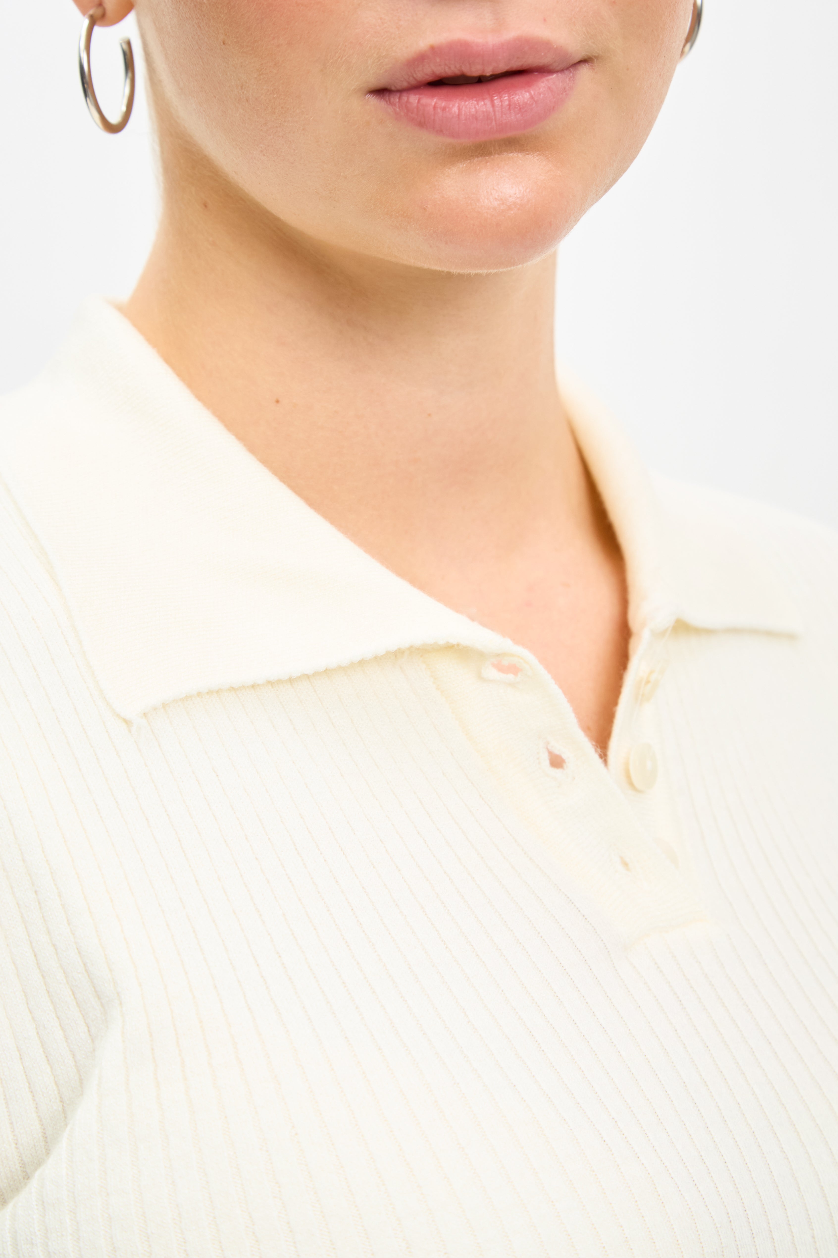 Ivory ribbed knit short sleeved polo_3