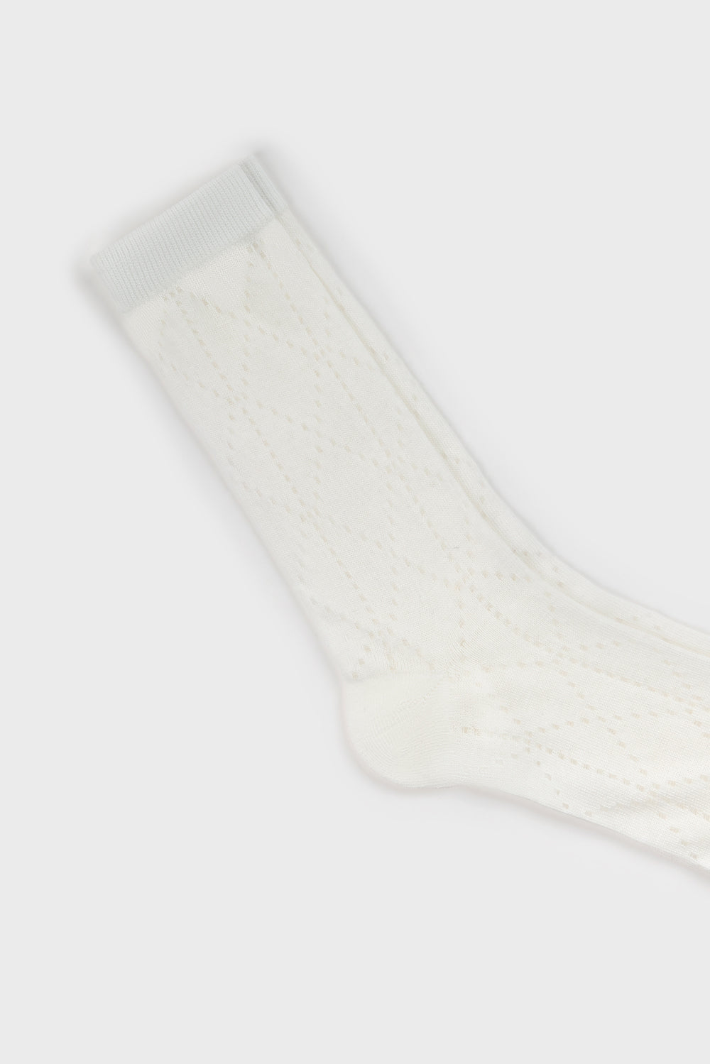 Ivory semi sheer dotted diamond socks_4
