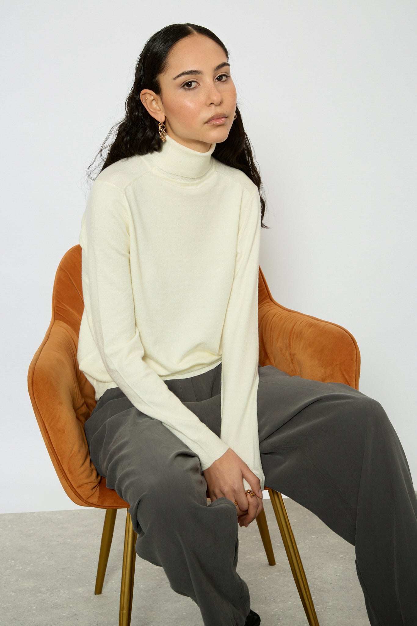 Ivory semi sheer thin knit turtleneck_5