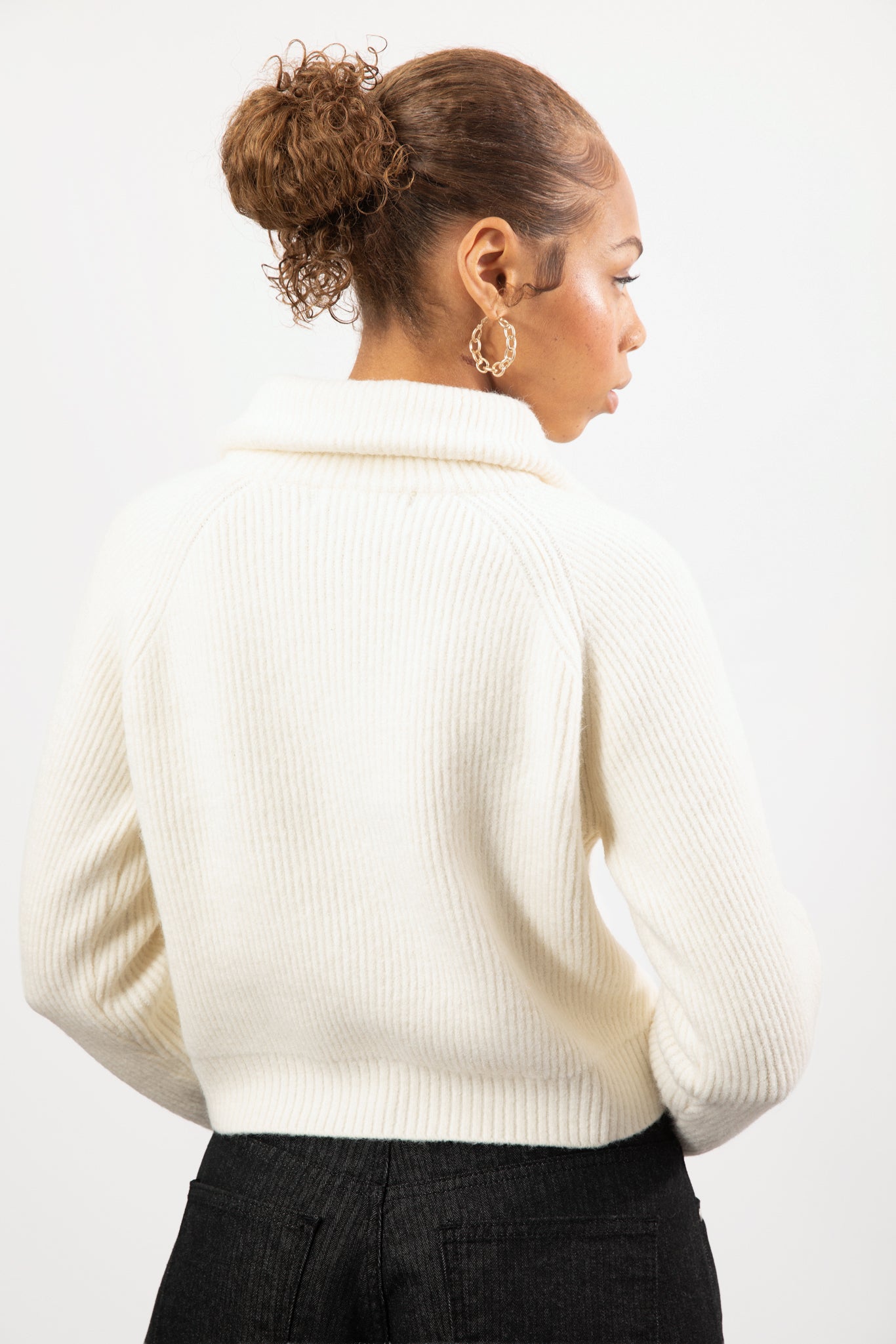 Ivory wool blend ribbed wide collar cardigan_2
