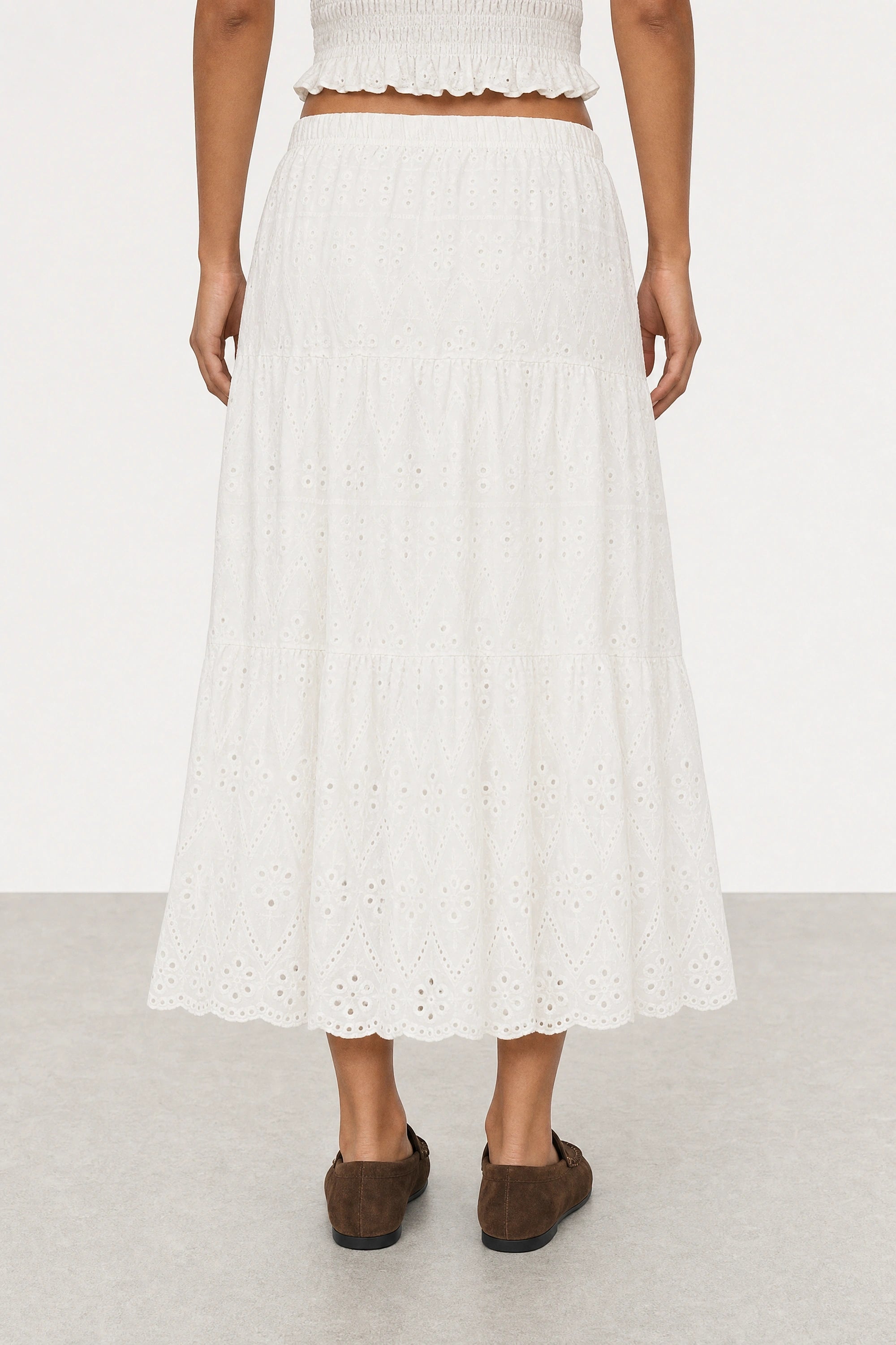 Ivory eyelet tiered skirt_2