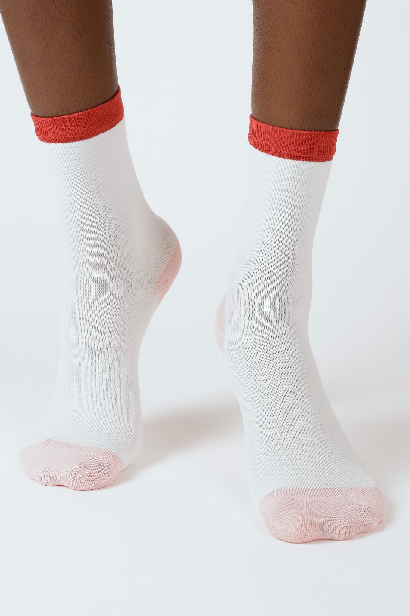 Ivory and pink colourblock socks_4