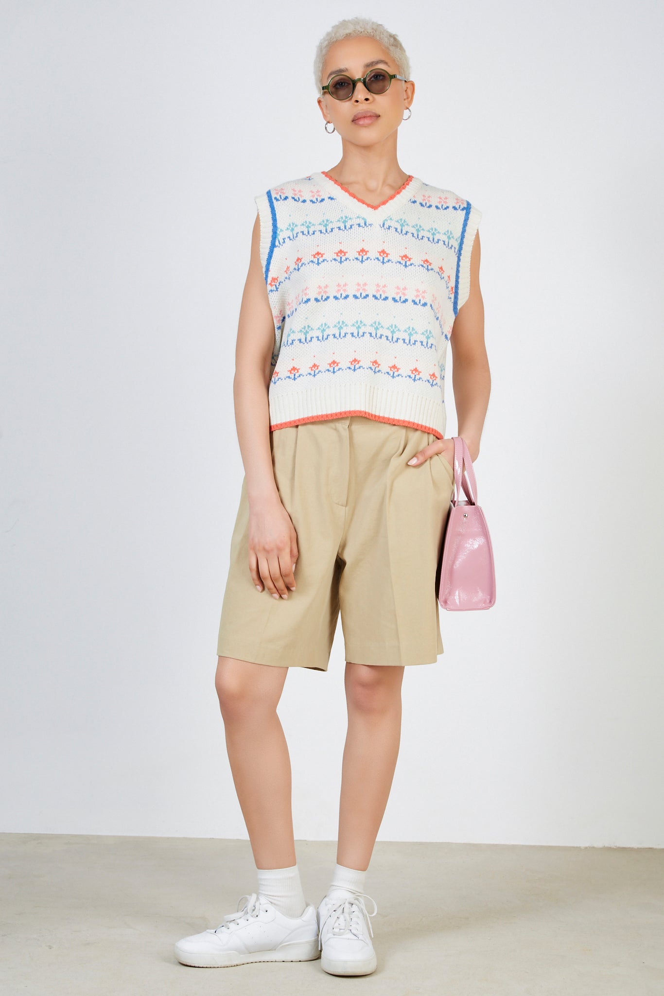 Ivory bright floral sweater vest_3