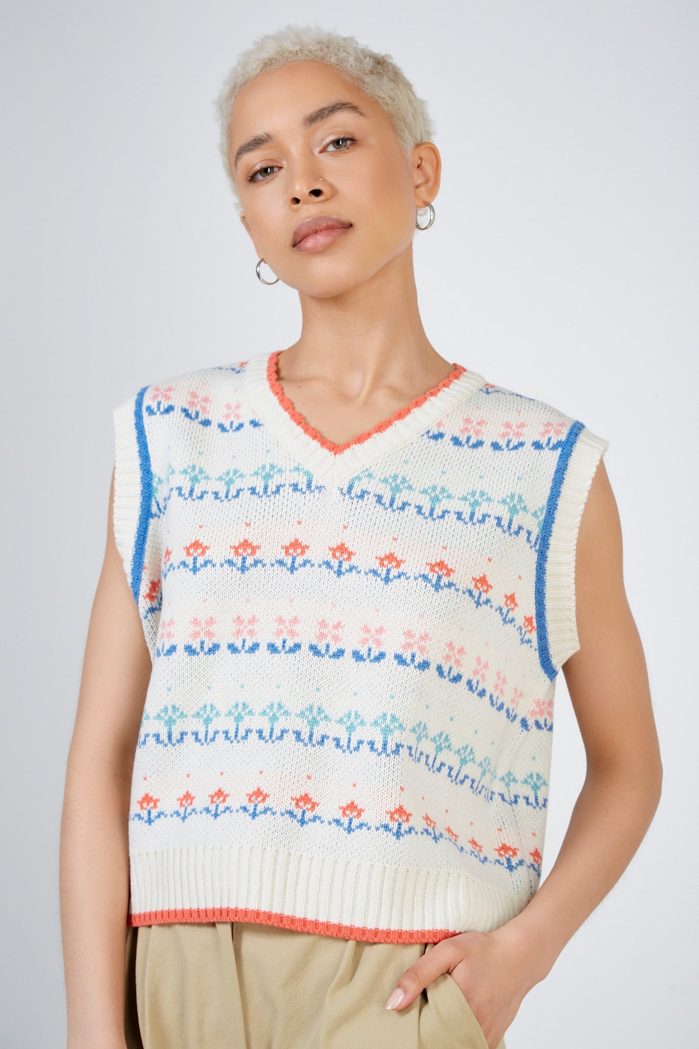 Ivory bright floral sweater vest_1