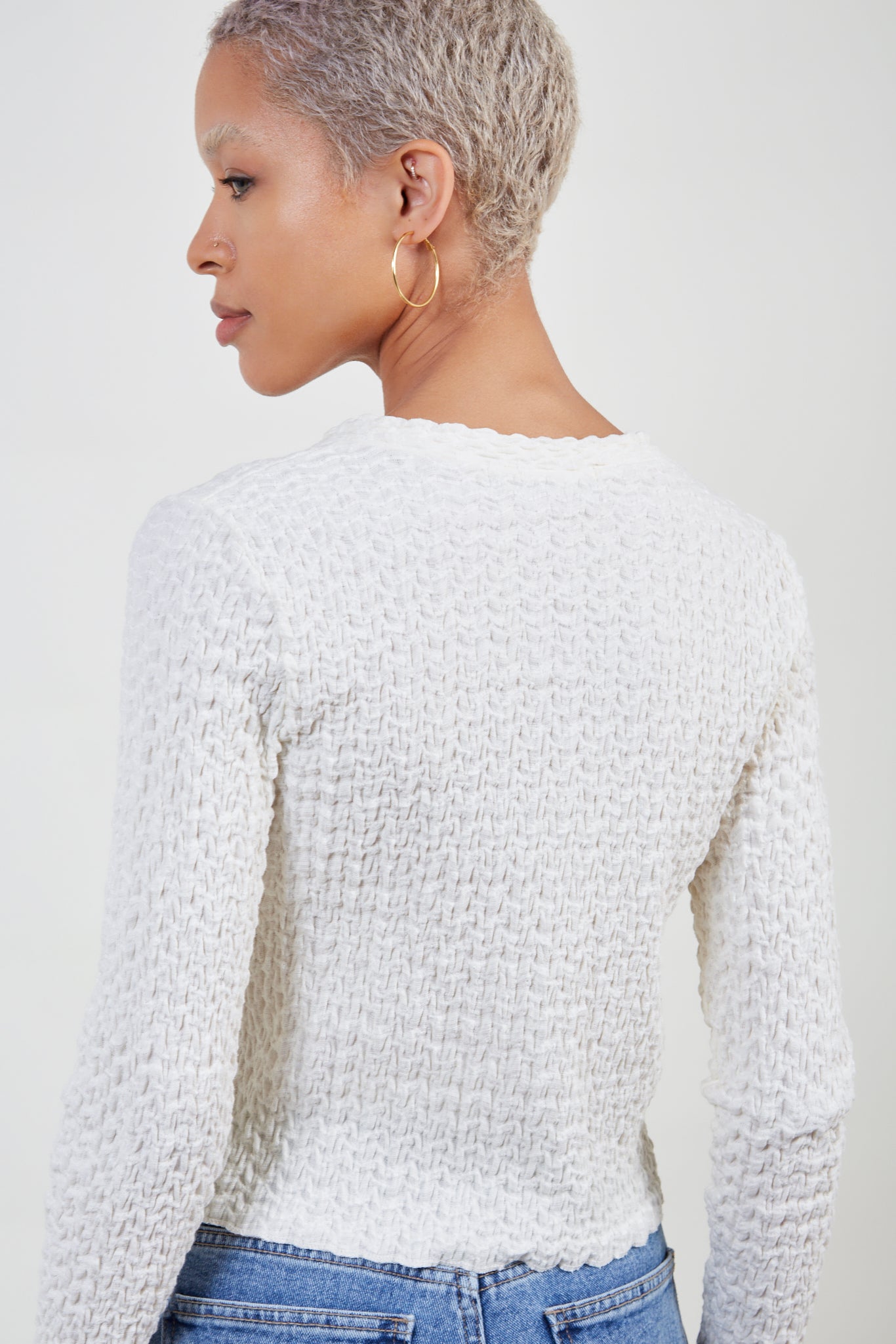 Ivory crinkled button up top_4