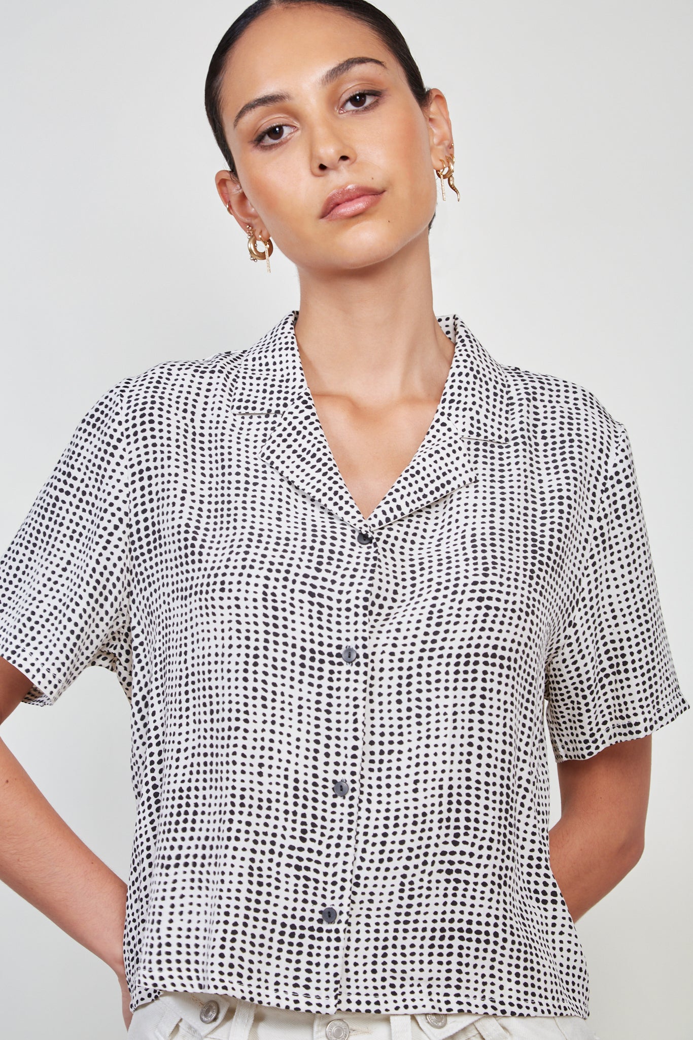 Ivory polka dot print shirt_2
