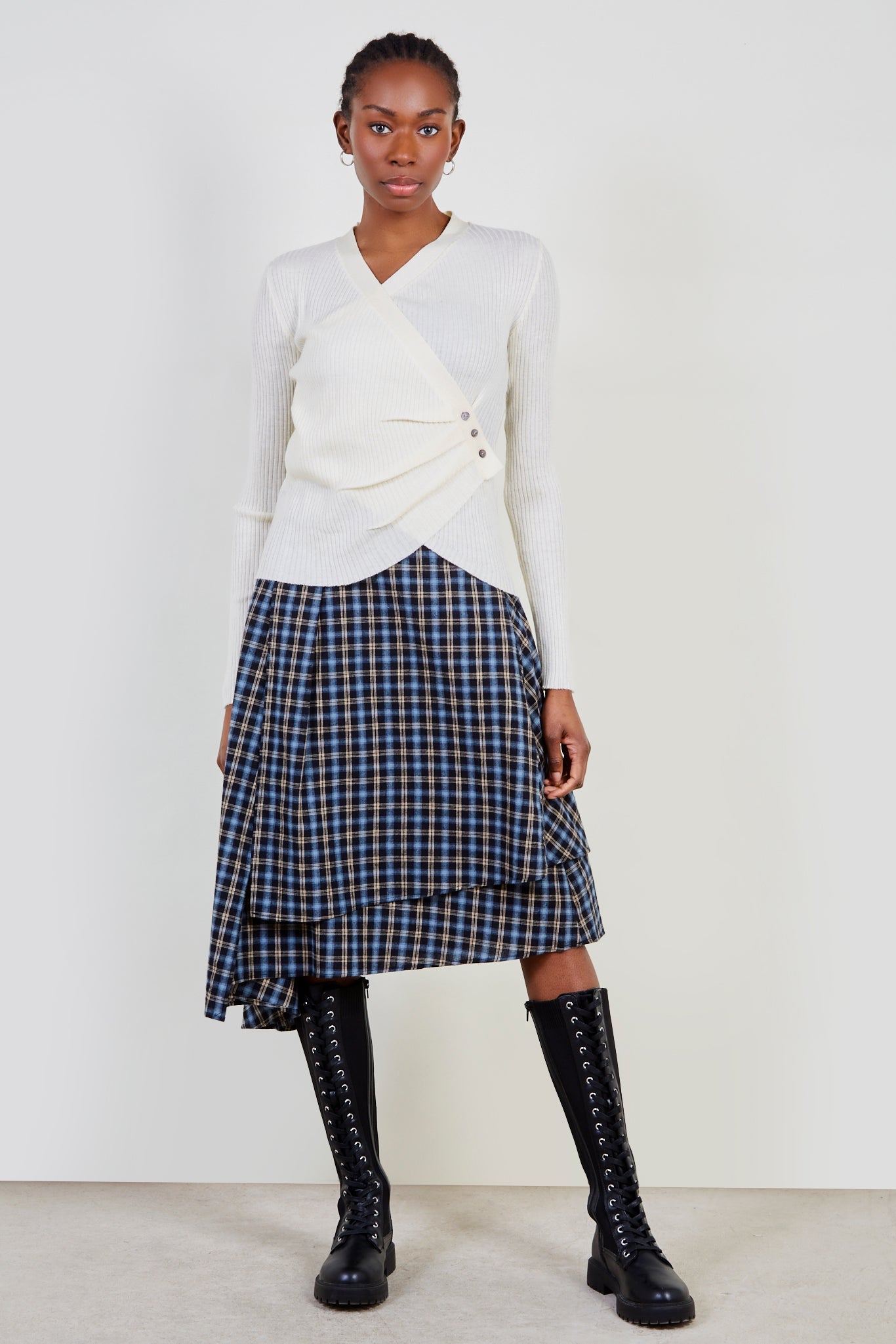 Ivory side button knit top_3