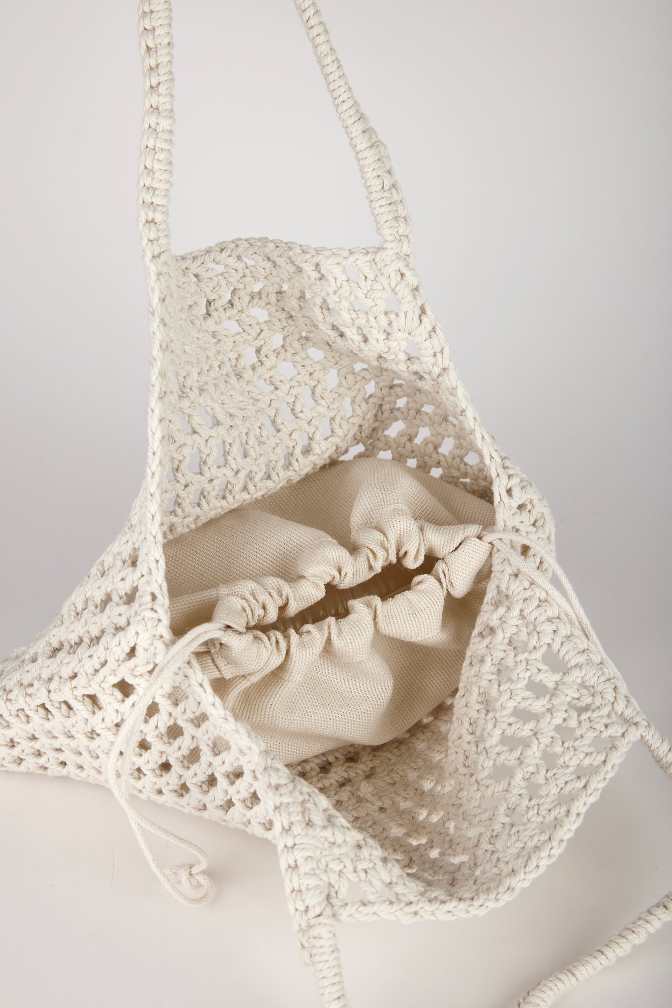 Ivory woven hobo bag_3