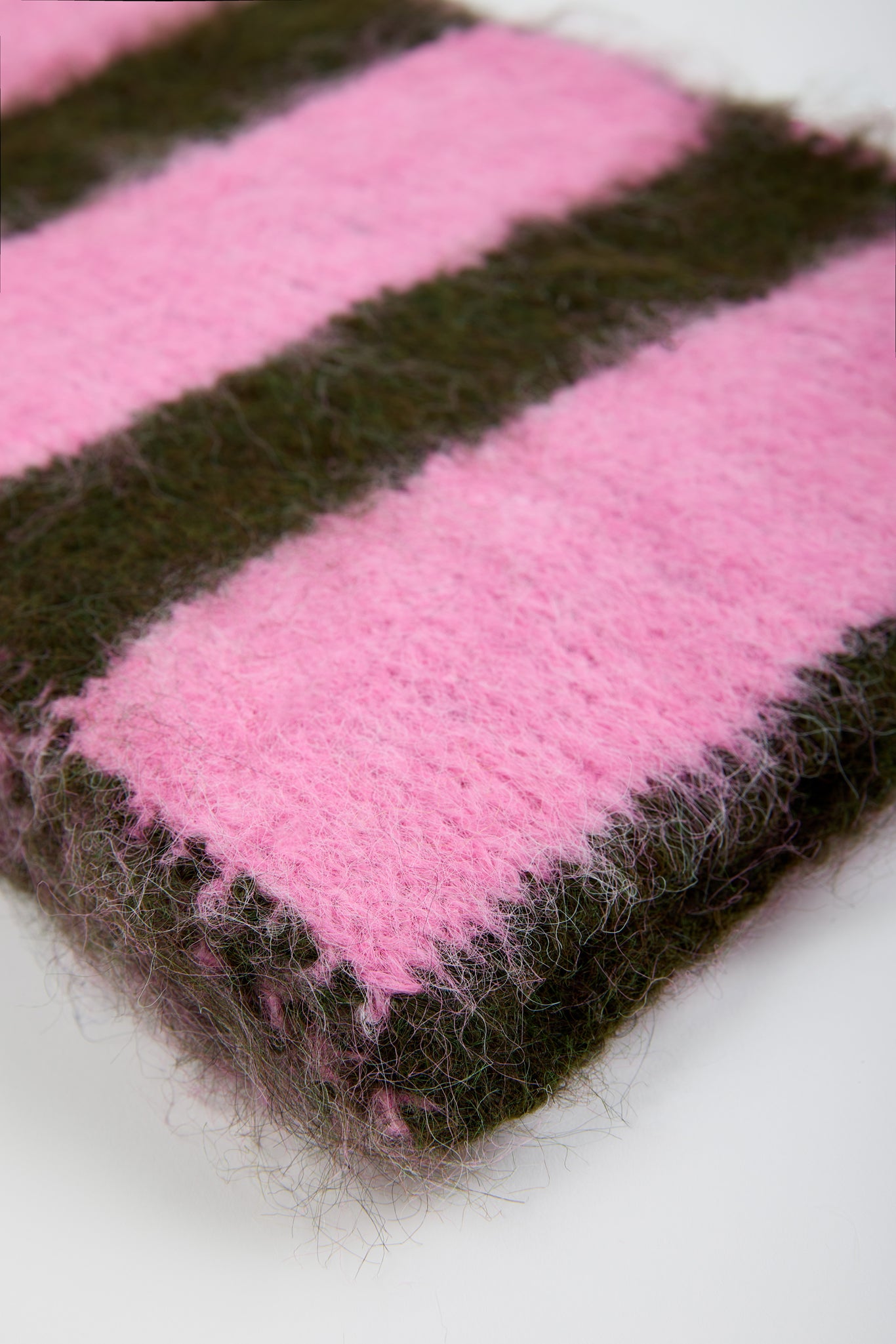 Khaki and pink striped scarf_3