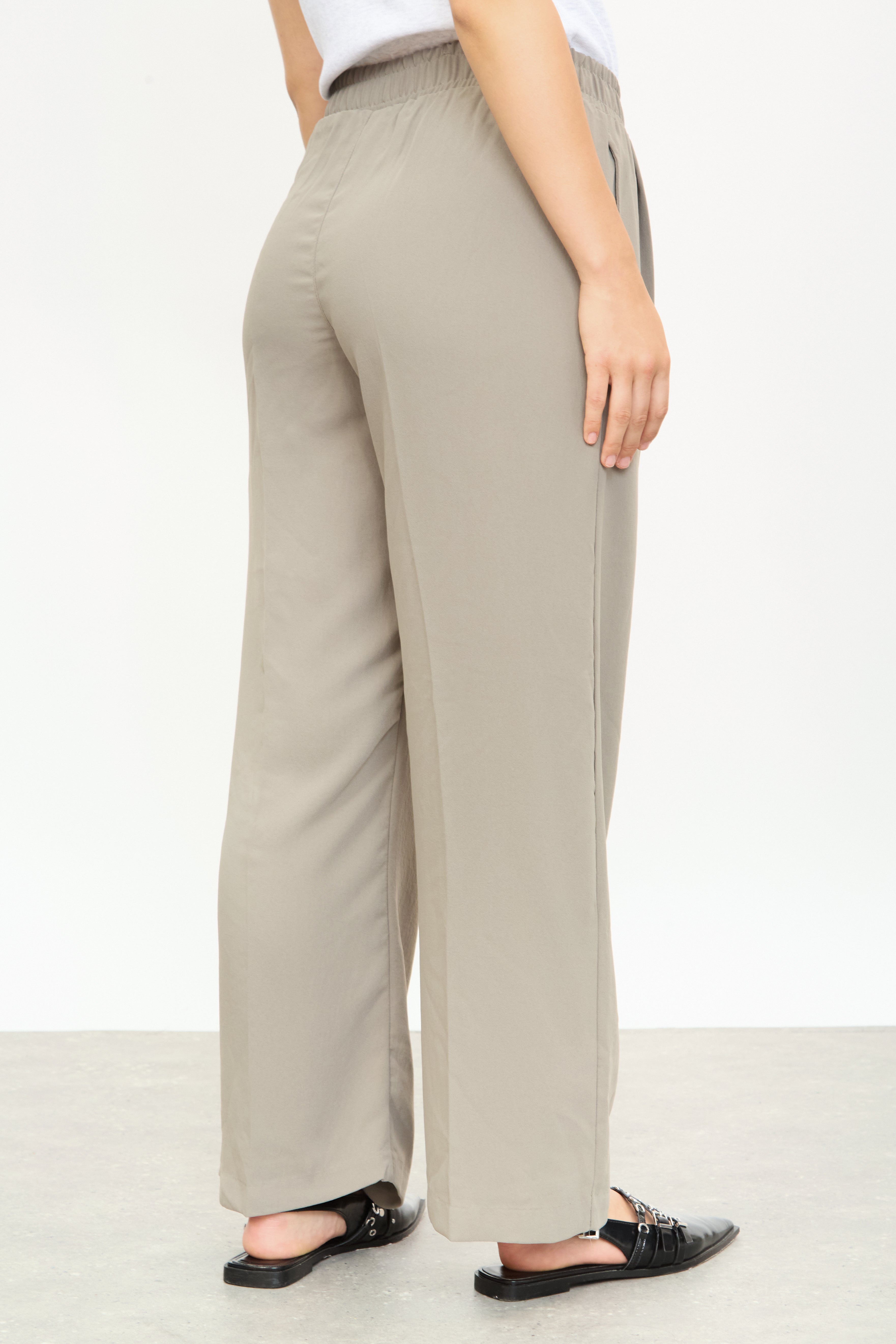Khaki thick waist band trousers_2