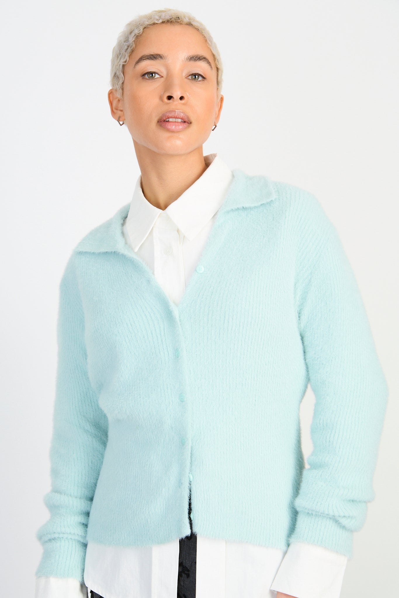 Light blue fuzzy collared cardigan_1