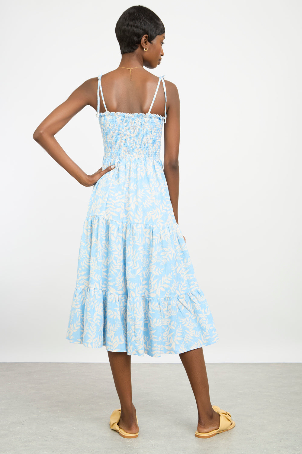 Light blue leaf print shirred bodice maxi dress_2