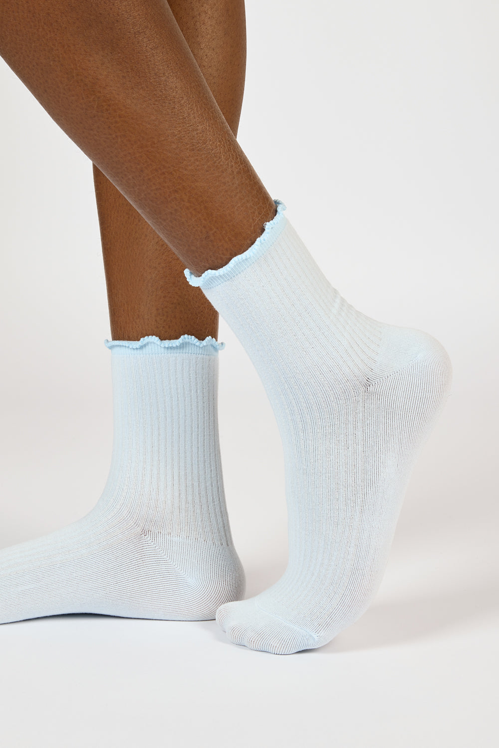 Light blue lettuce trim classic socks_1
