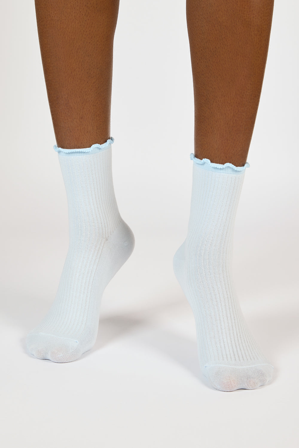 Light blue lettuce trim classic socks_2