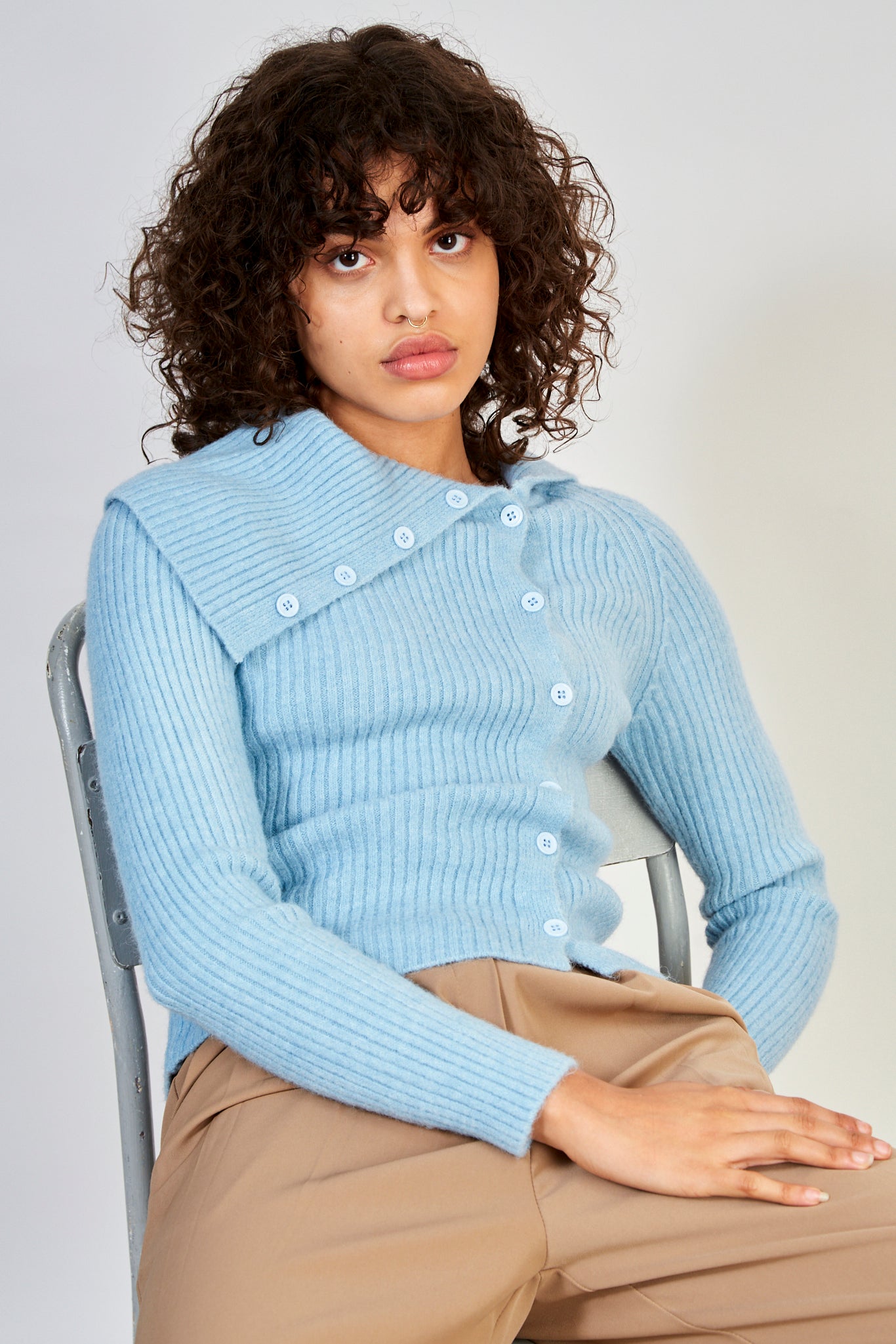 Light blue ribbed diagonal button jumper_1