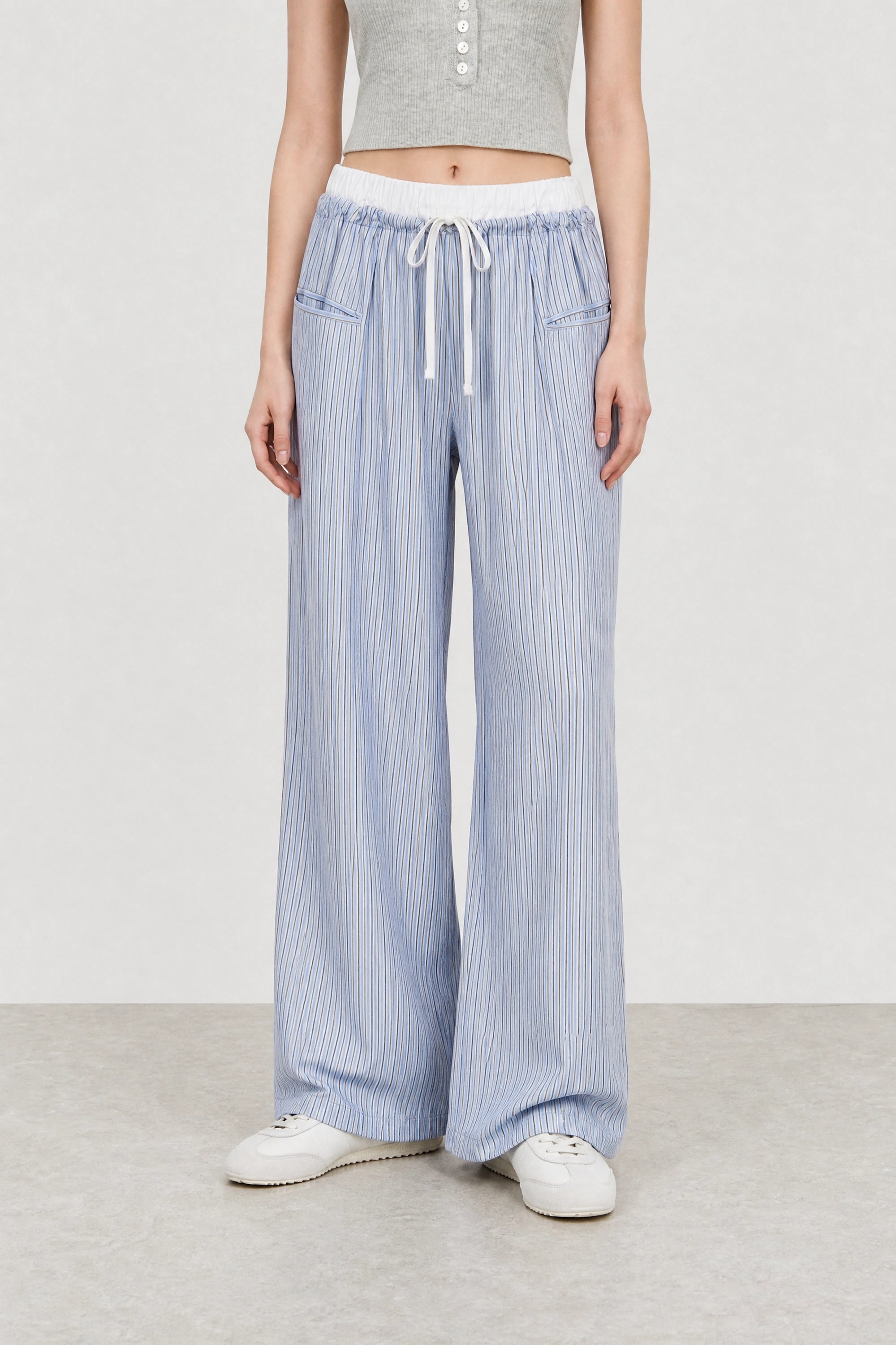 Light blue vertical stripe contrast waist trousers_1