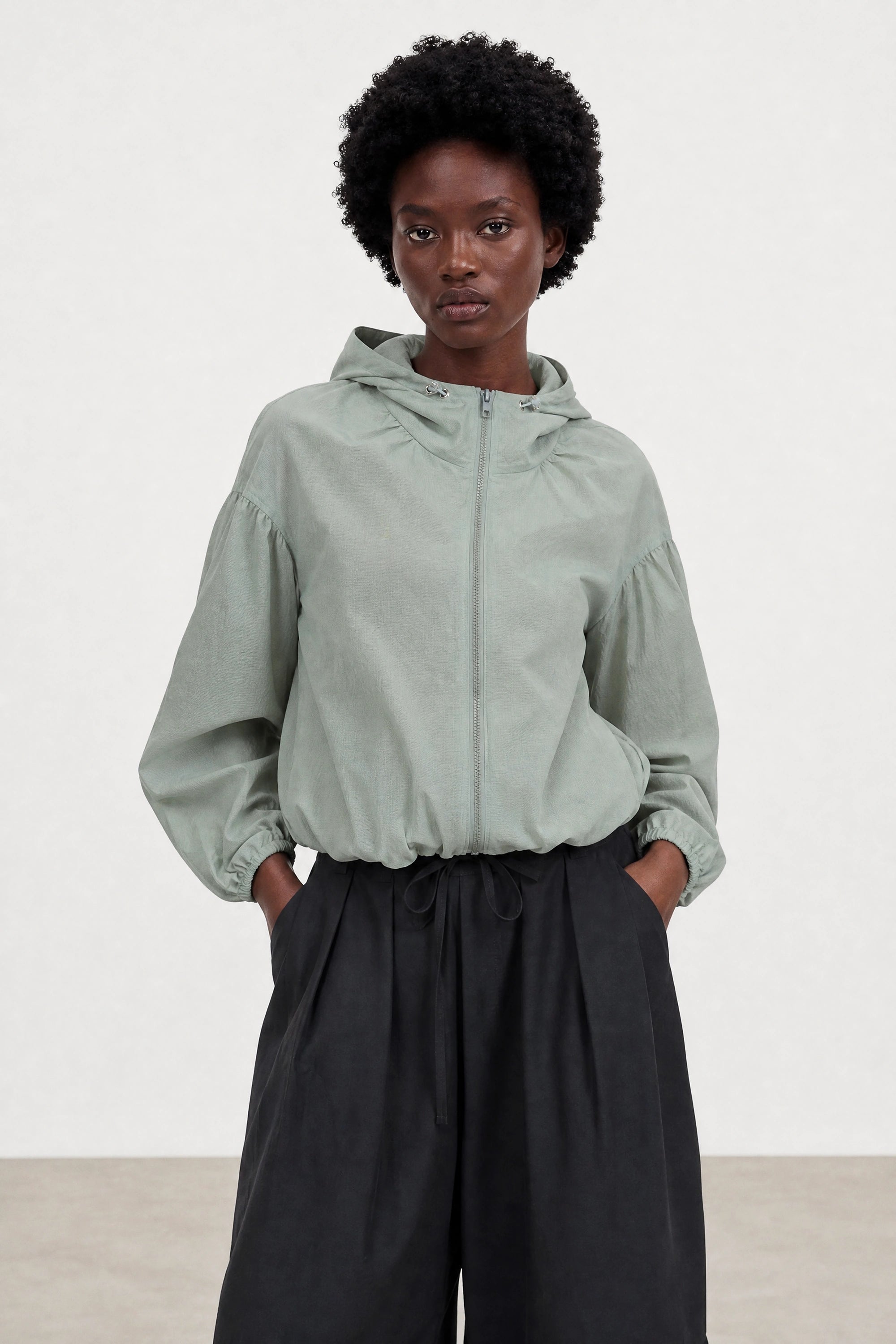 Light grey box textured hooded windbreaker_1