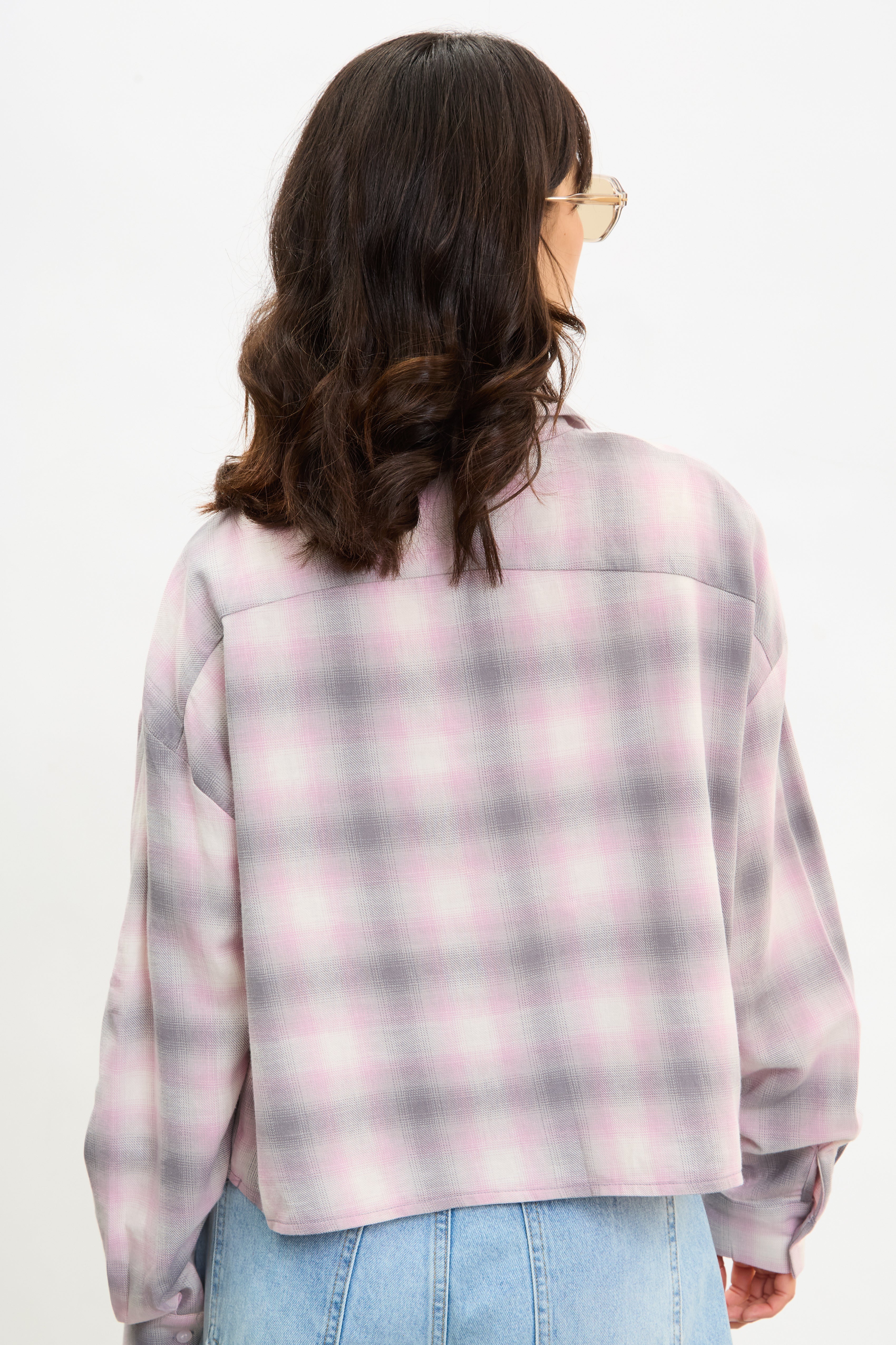 Light pink and grey plaid shirt_2
