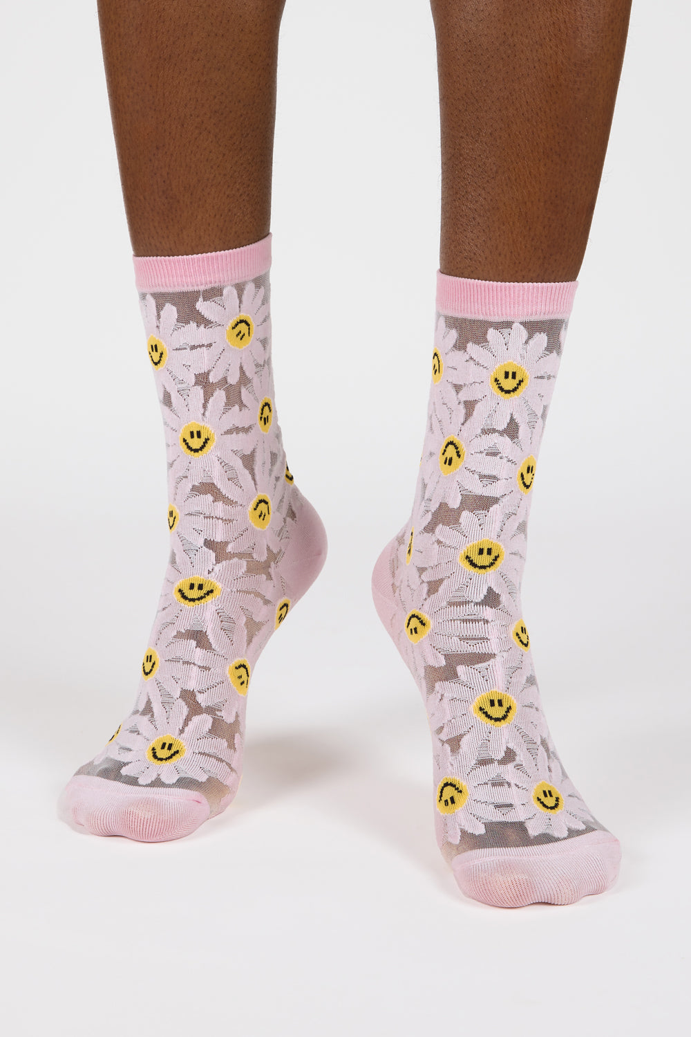 Light pink sheer daisy smiley face socks_2