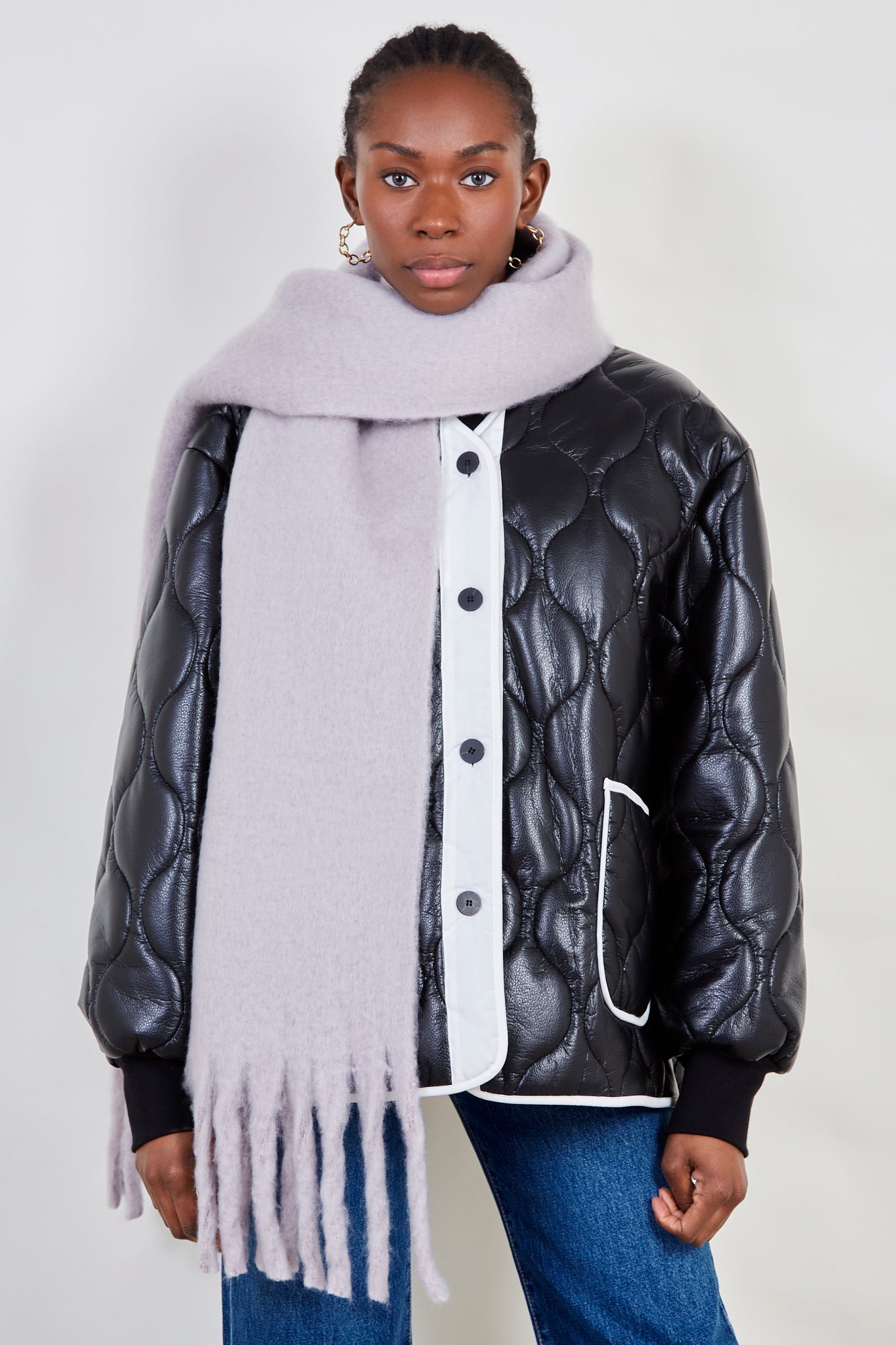 Light grey fuzzy thick scarf_3