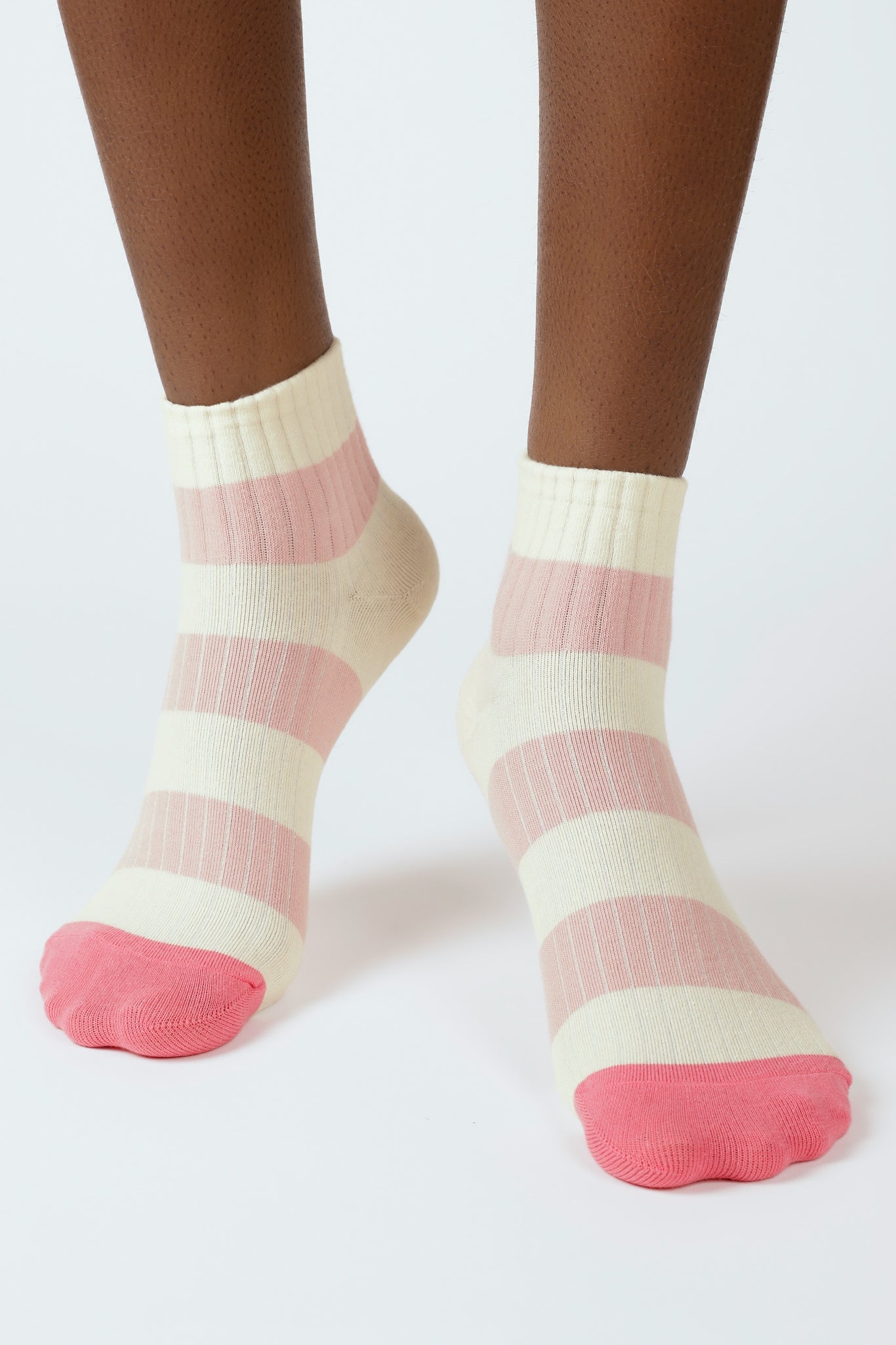 Light pink bright thick stripe socks_2