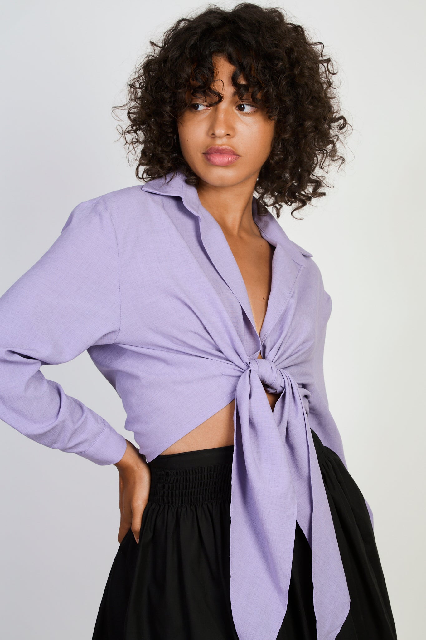 Lilac linen plunging tie front shirt_2