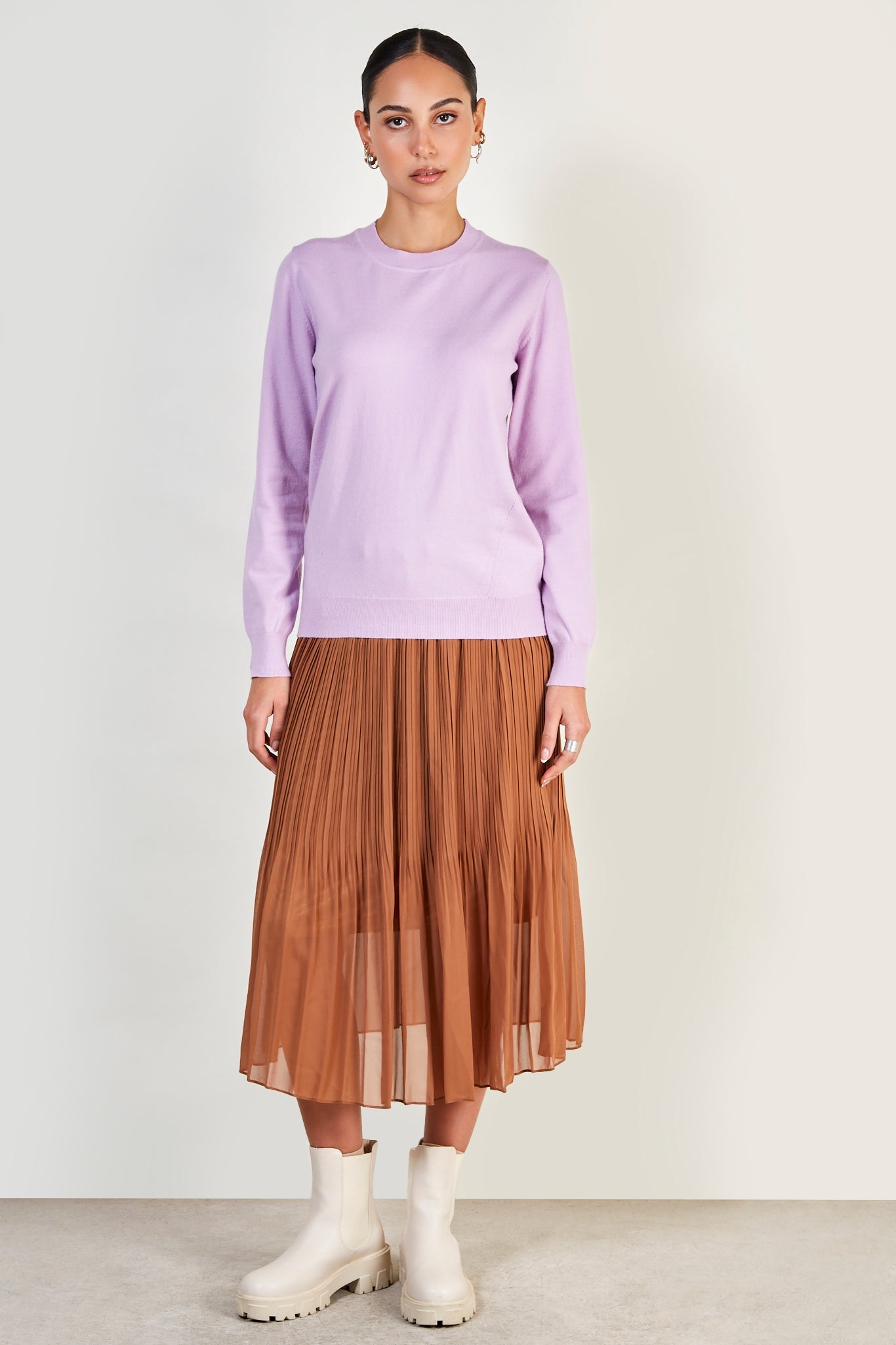 Lilac cashmere blend crew neck jumper_2