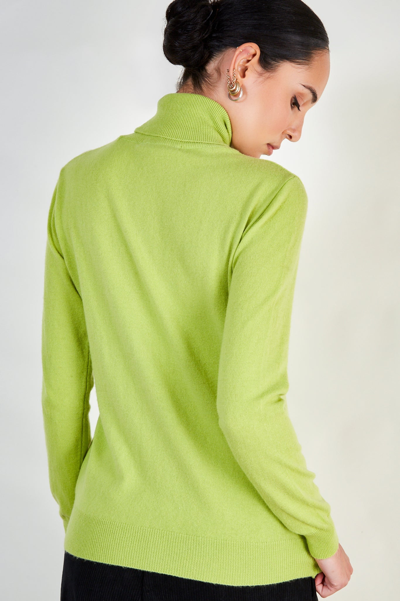 Lime green cashmere blend turtleneck_3